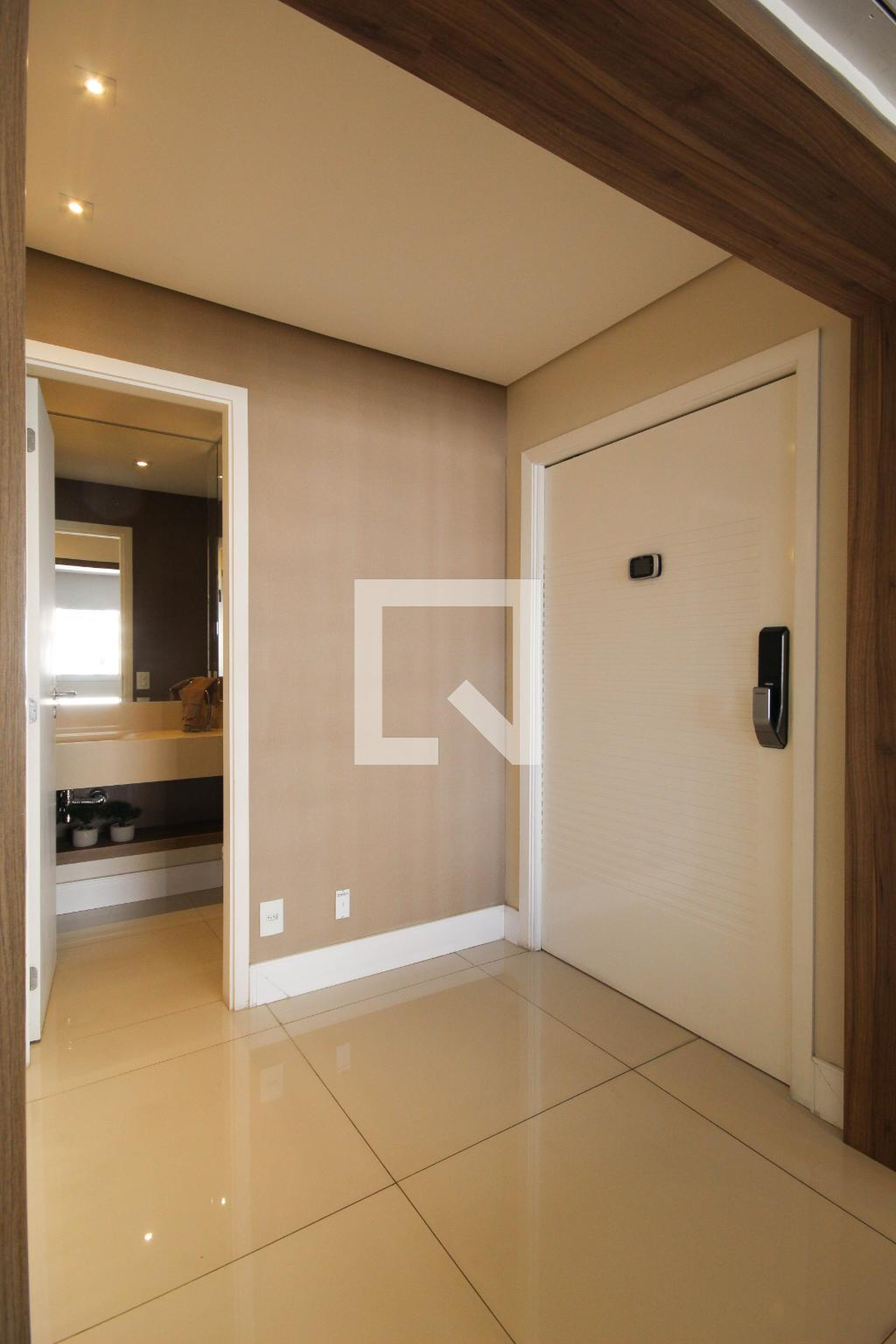 Entrada Social - Lorian