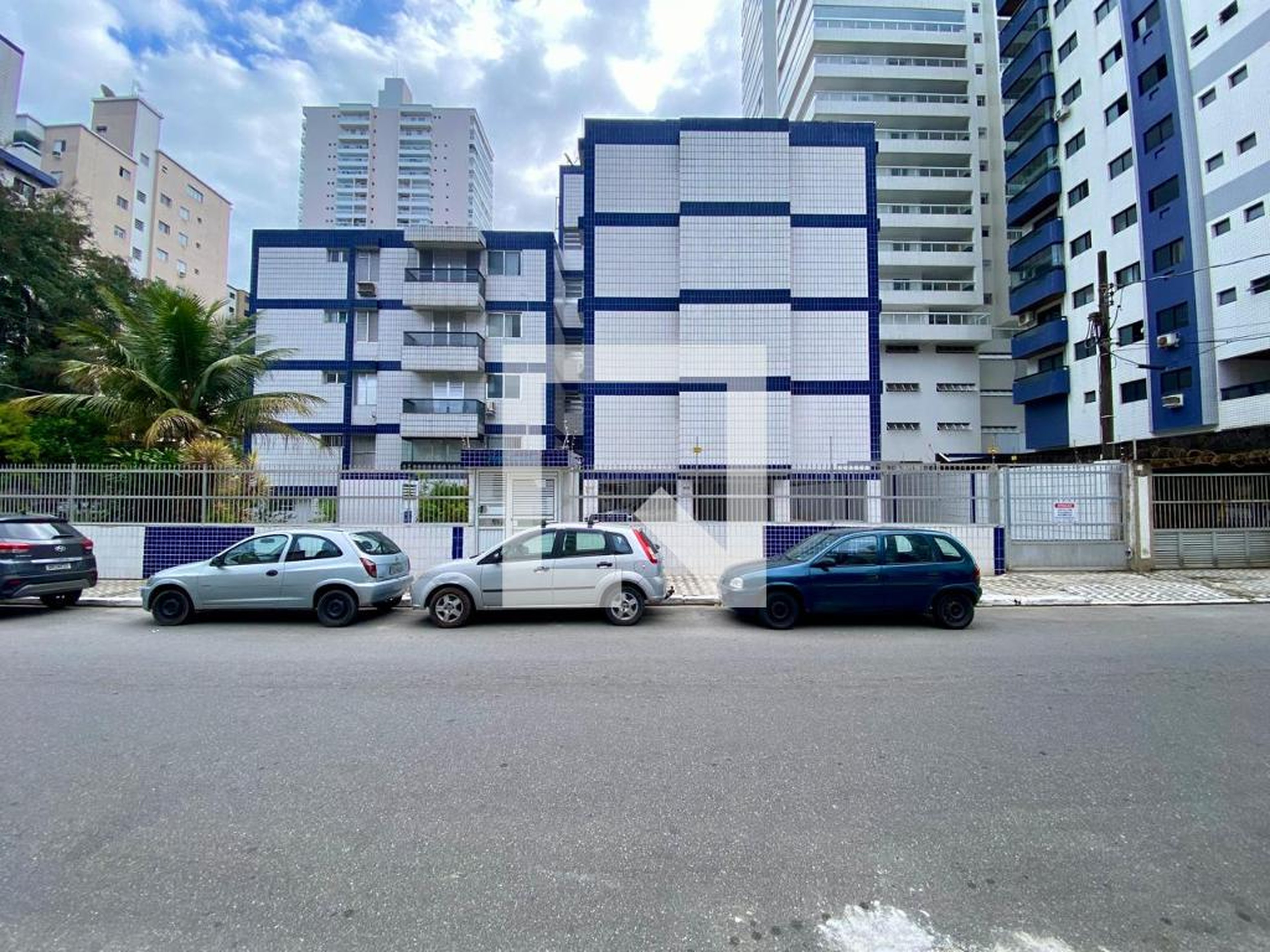 Fachada do Prédio Condomínio Building Caribbean