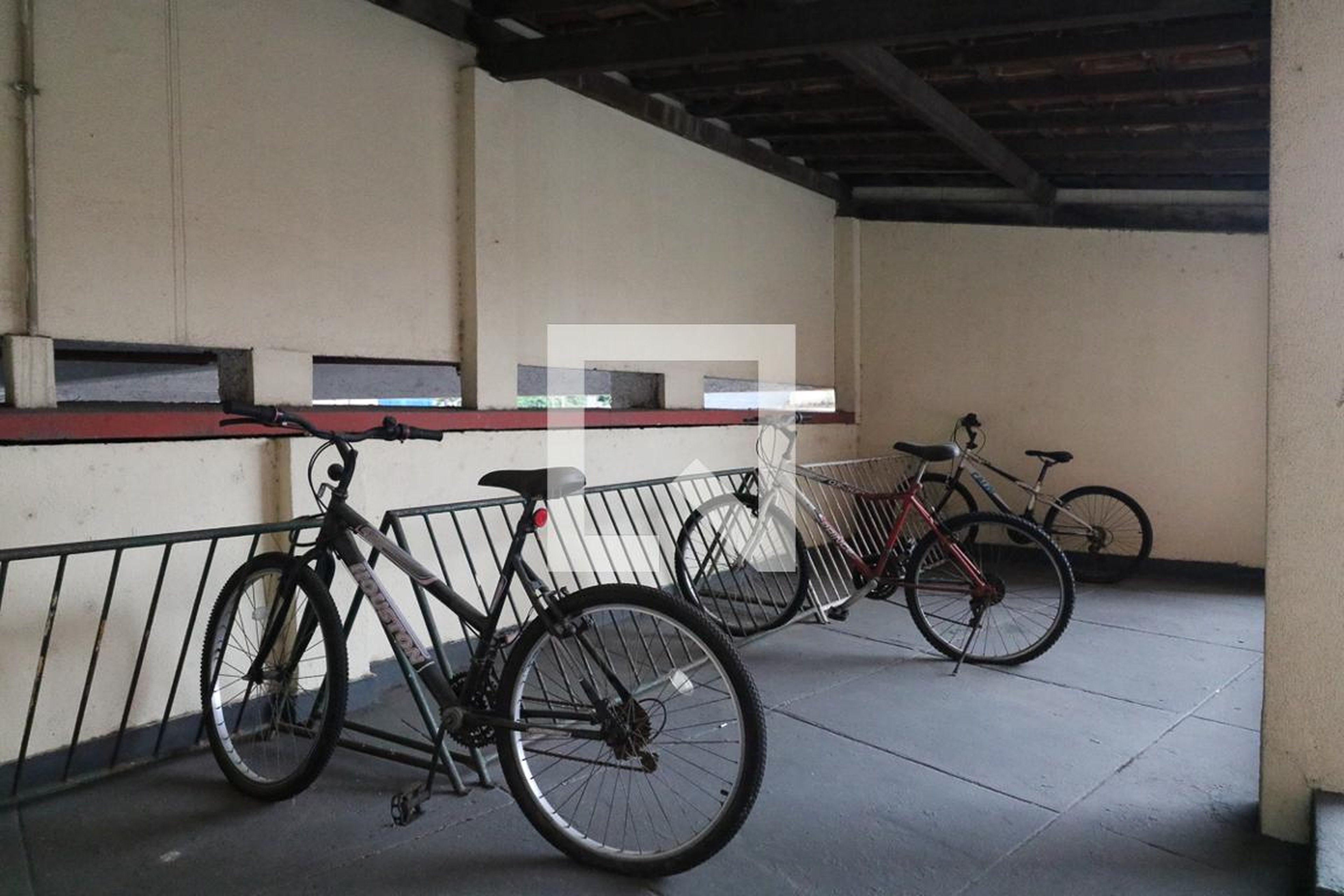 Bicicletario - Edifício Domingos Lopes