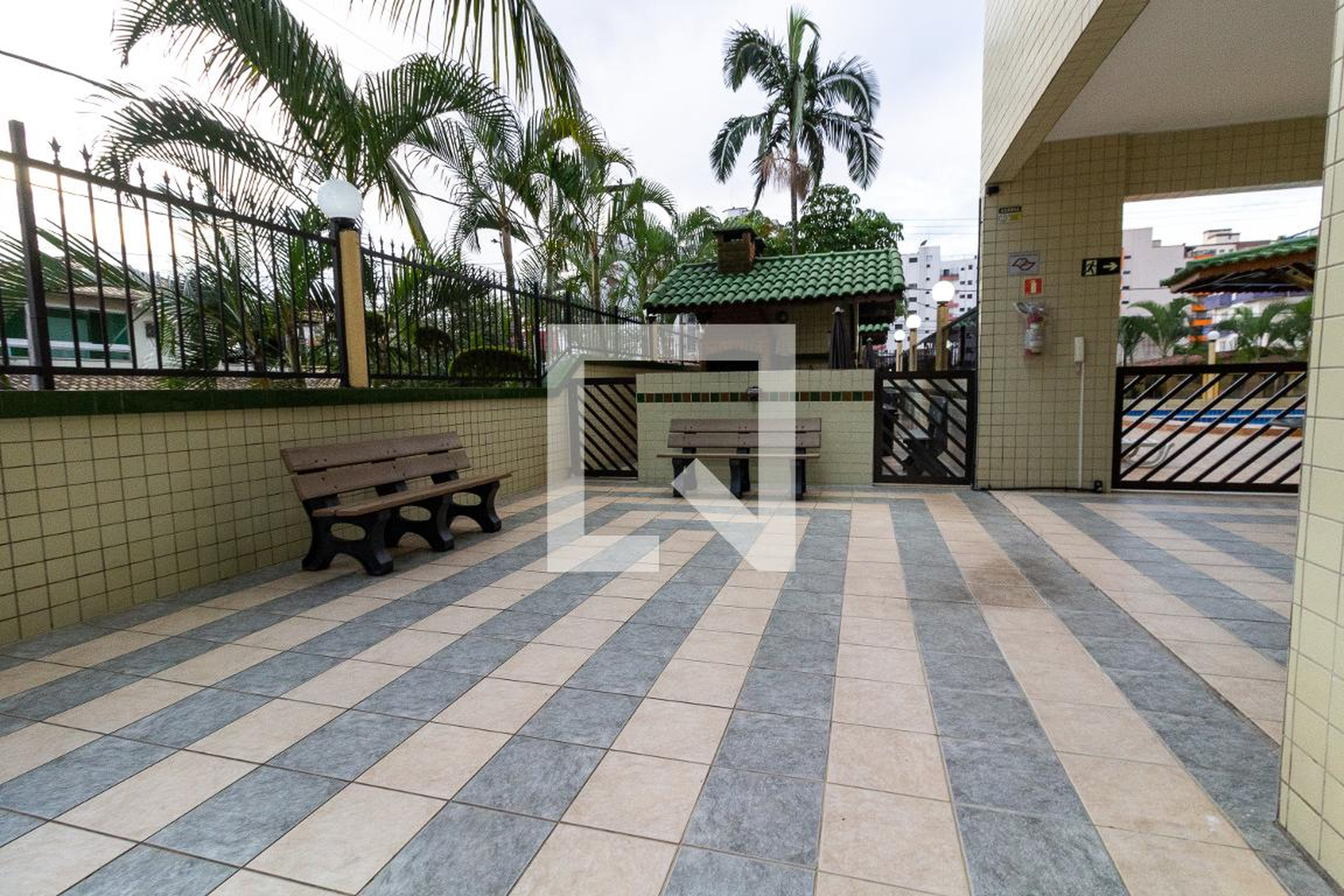 Playground - Luza Telles