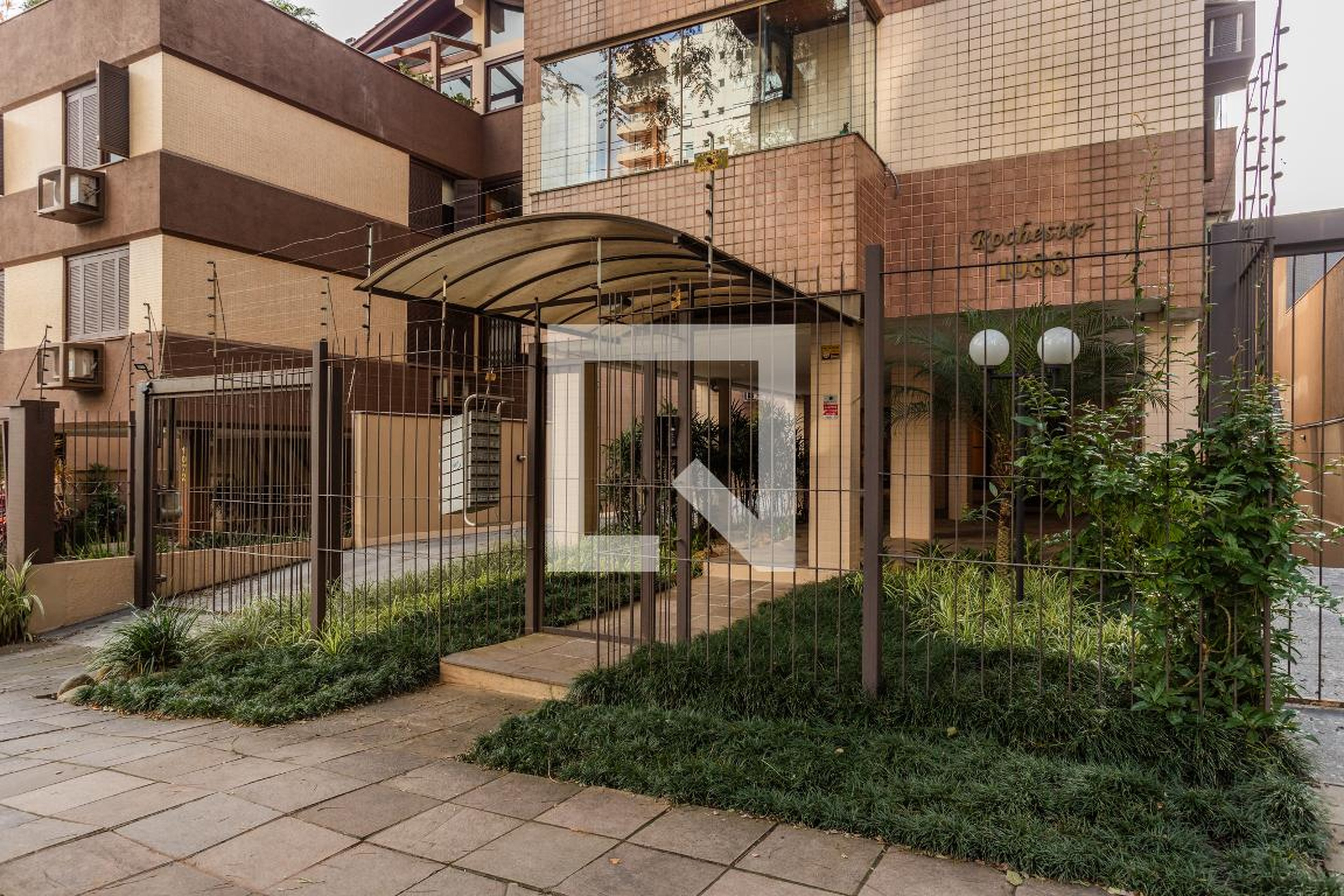 Fachada Condomínio em Avenida Lageado, 1088