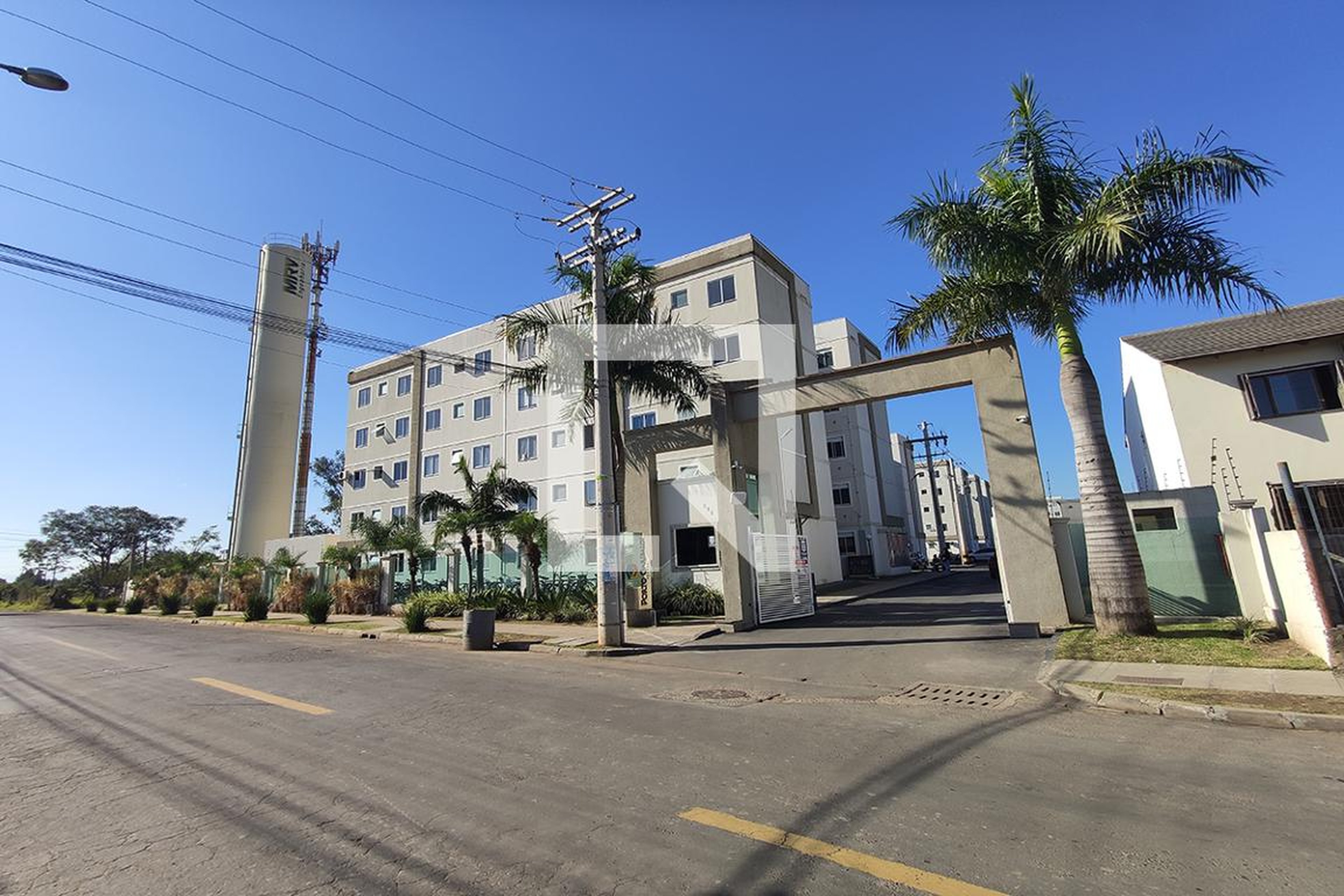 Fachada do Condomínio Condomínio Porto Garibaldi