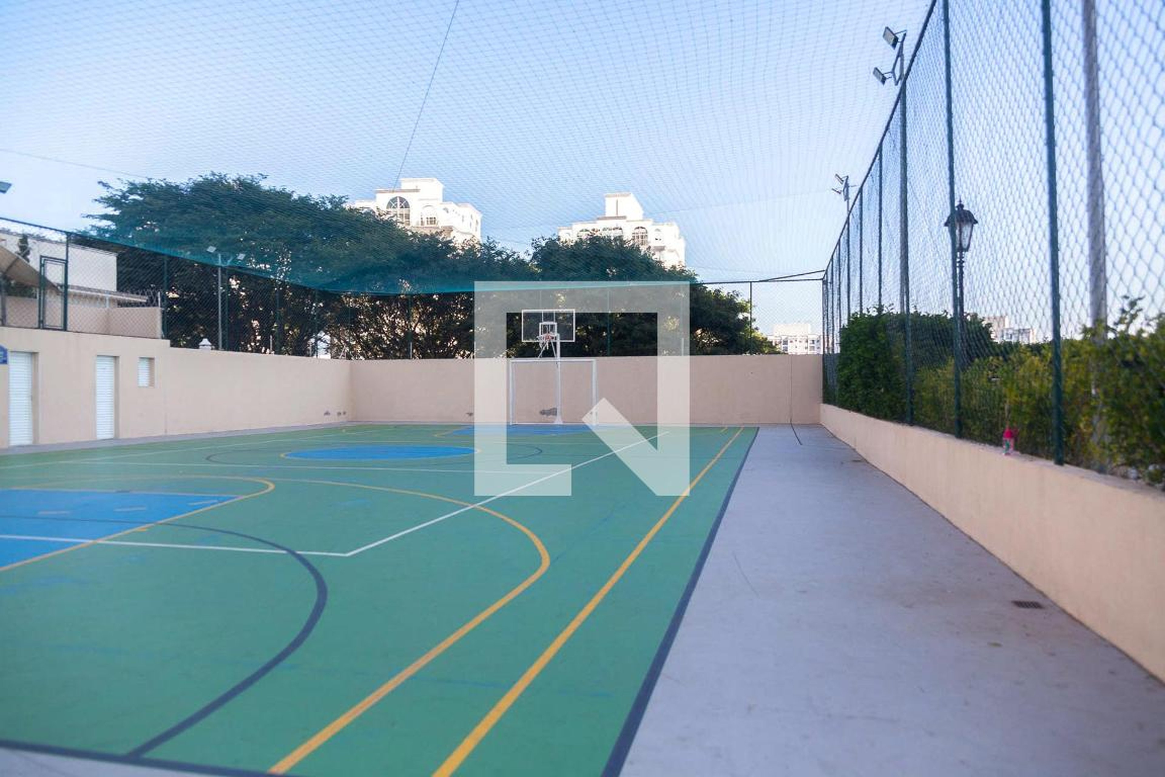 Quadra - Campos Eliseos