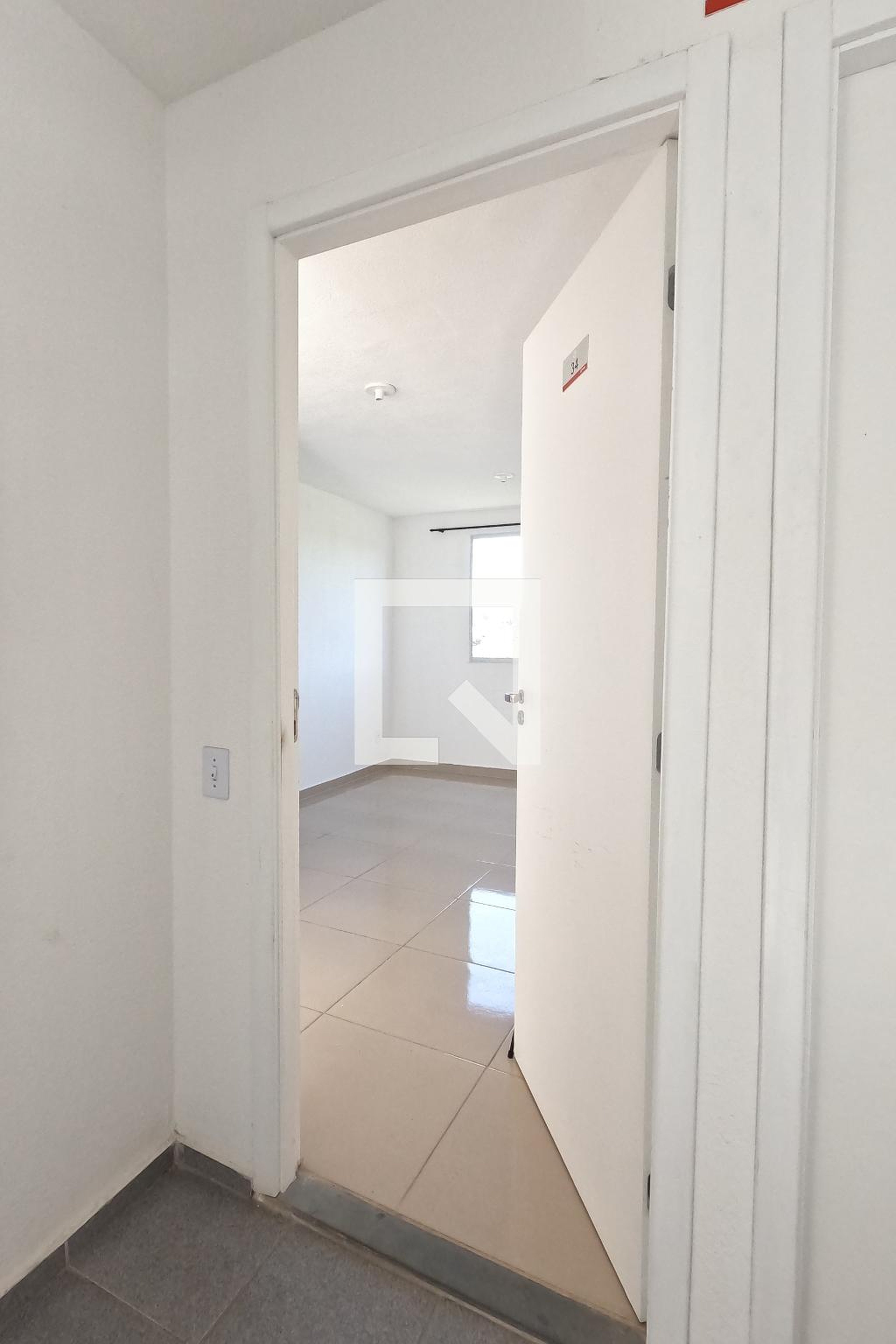 Hall de Entrada Condomínio em Rua Turvolandia, 619