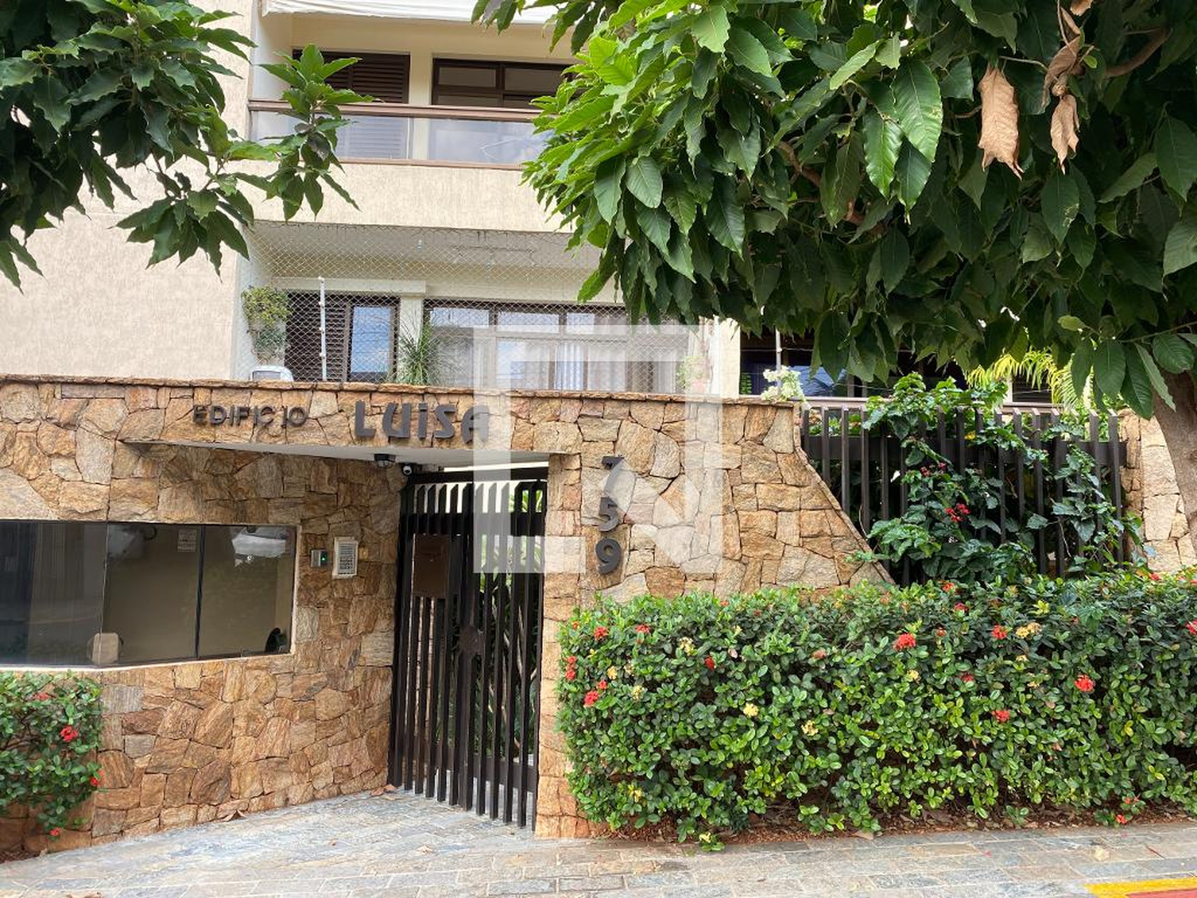 Fachada Edifício Luisa