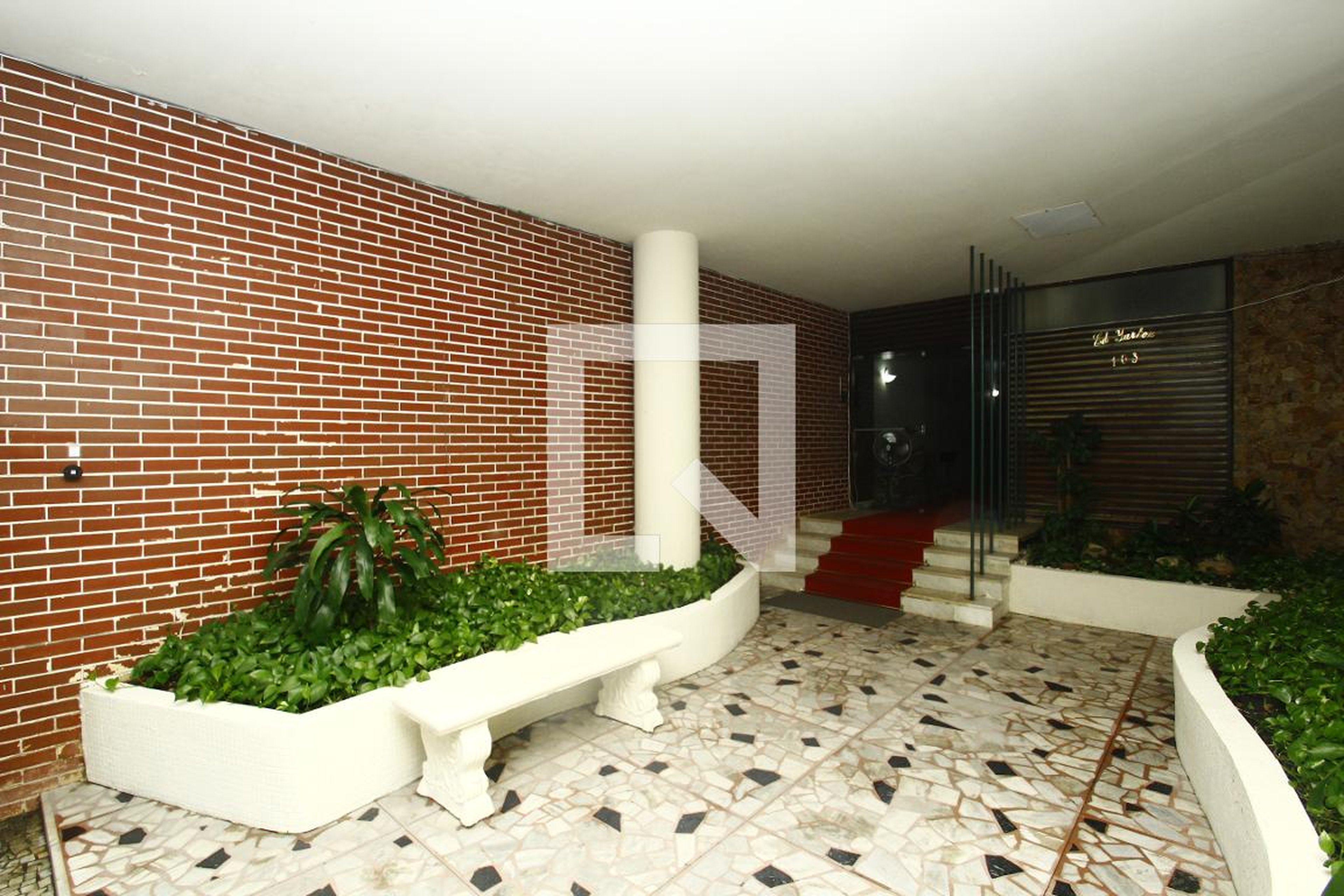 Entrada do Prédio - Yarkon