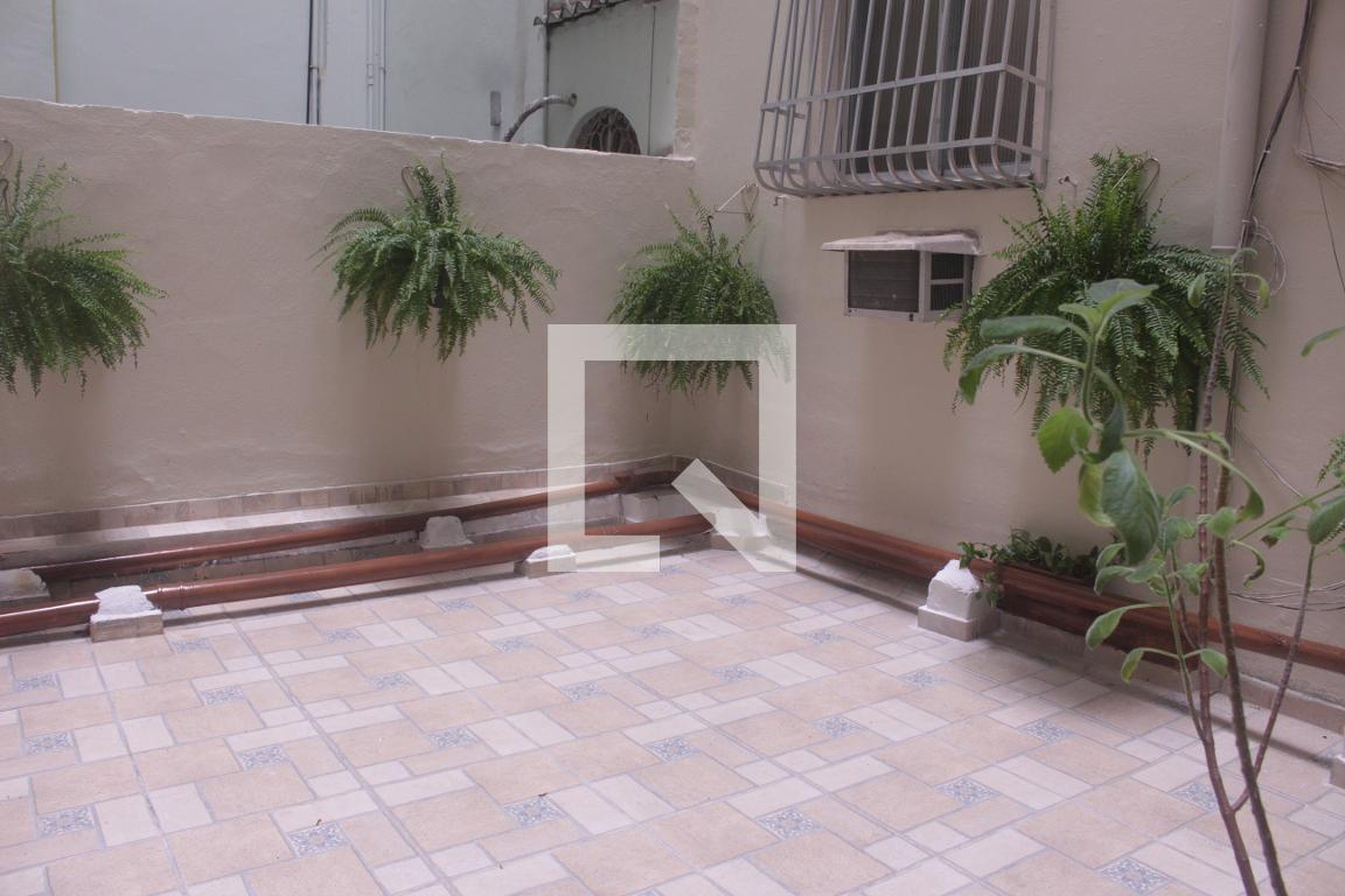 Área comum - Monitor