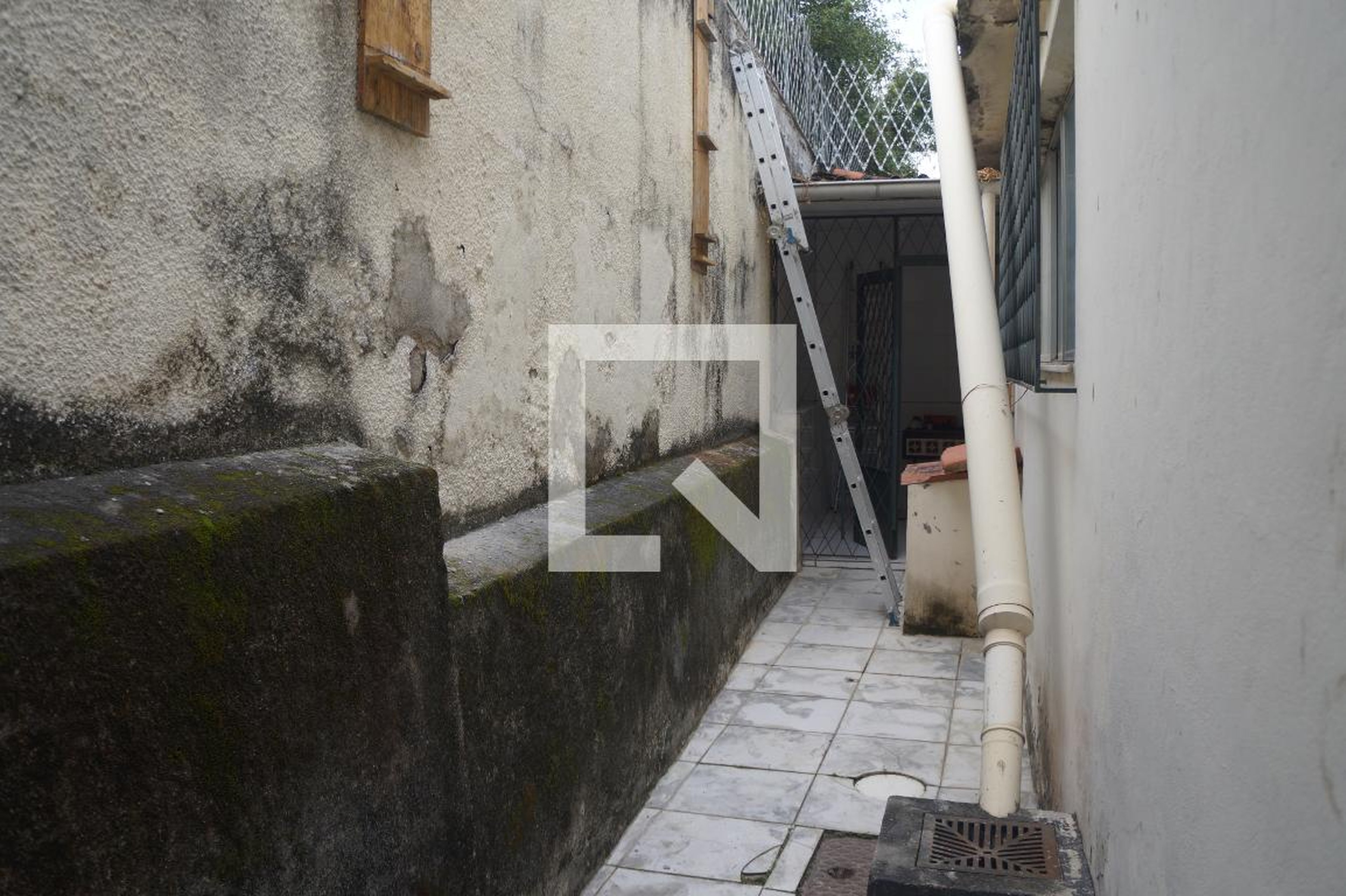 Área Externa Condomínio em Rua Augusto Barbosa, 66