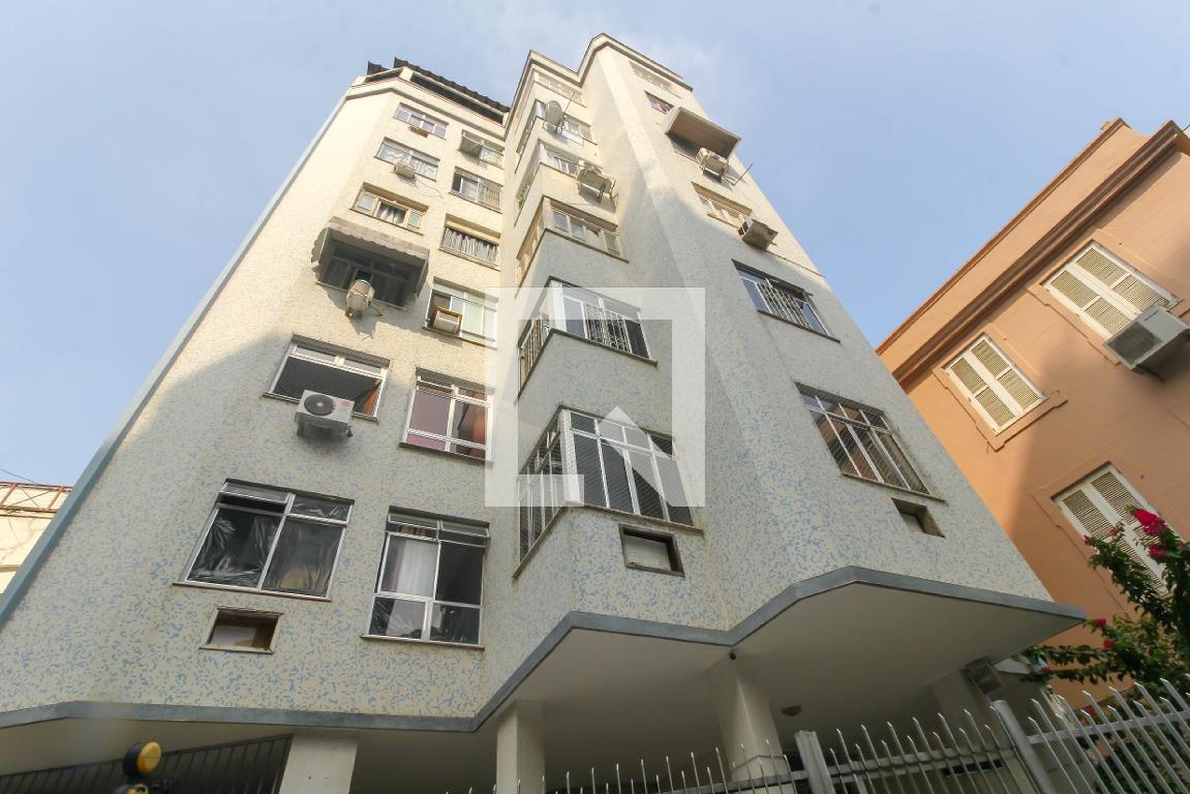 Fachada do Prédio Edifício Esteves Junior