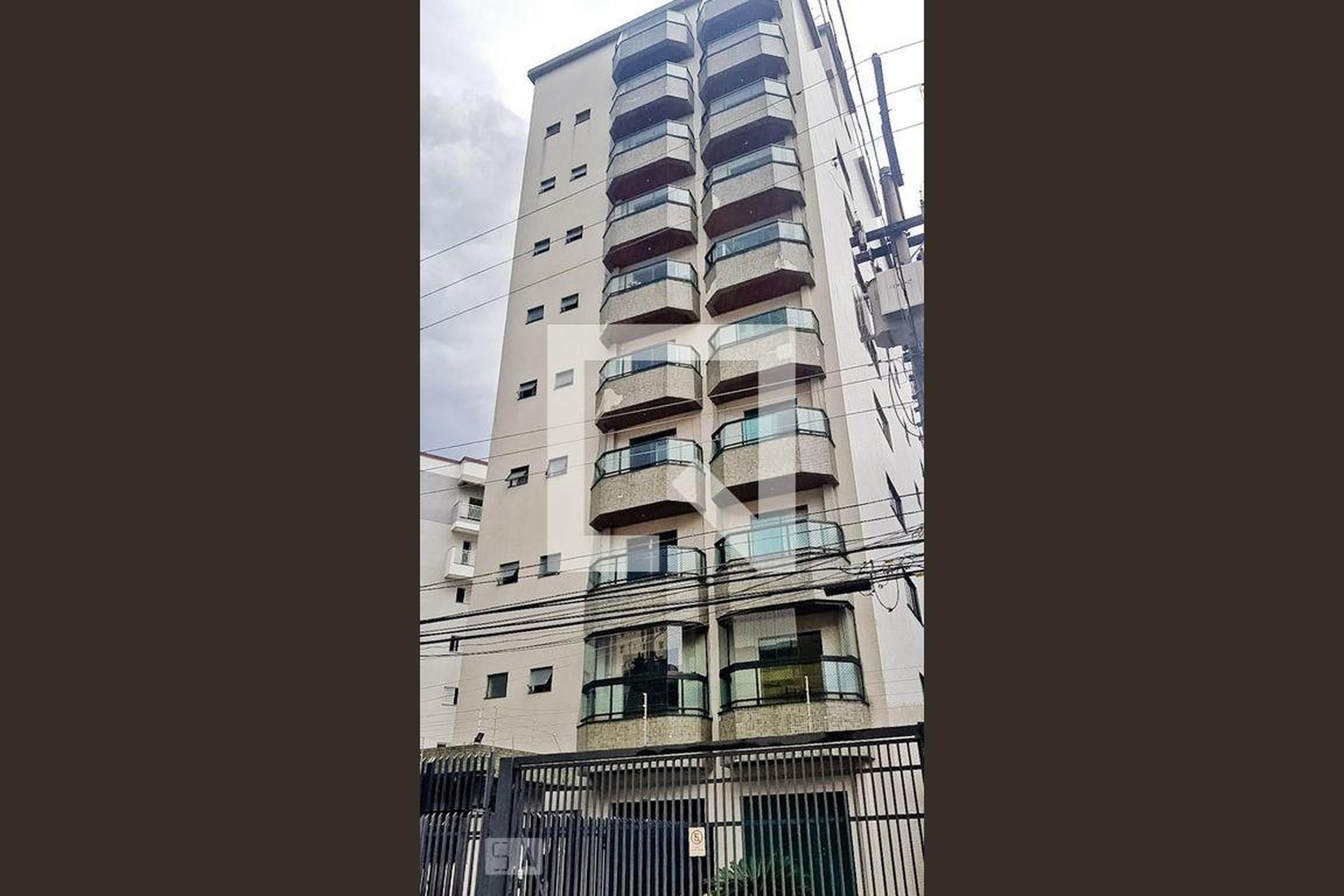 Fachada Condomínio em Rua Bonança, 11