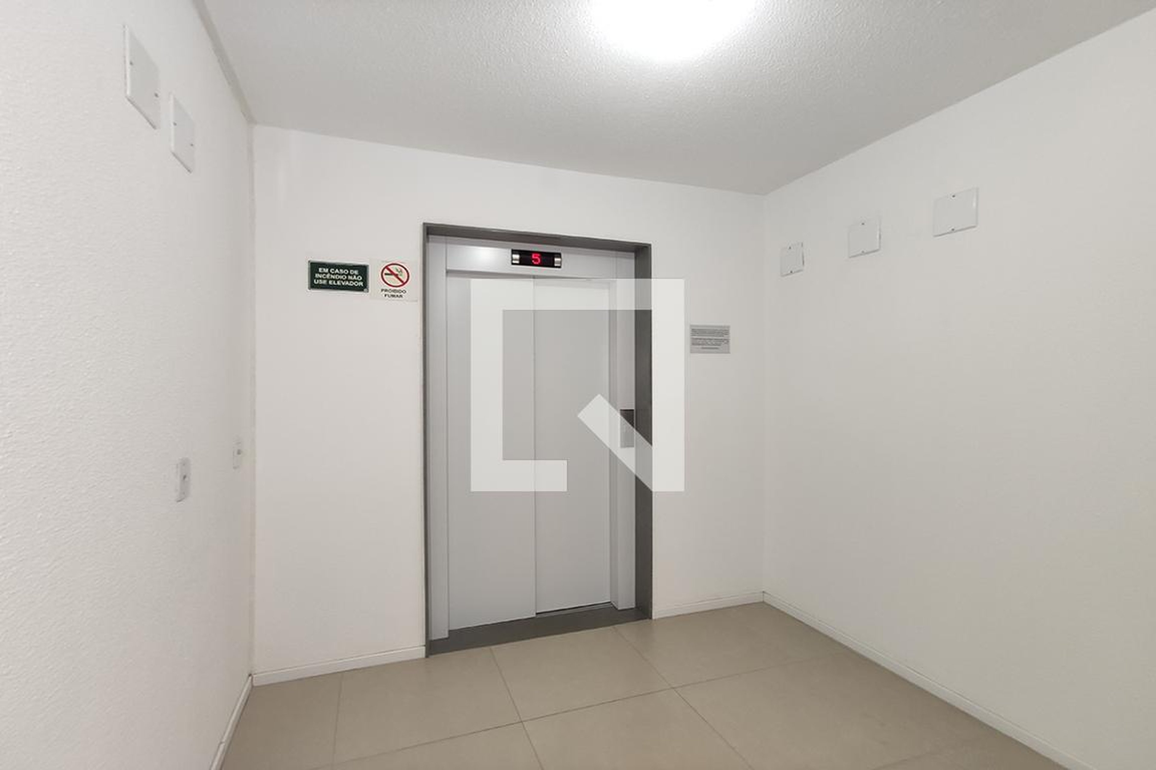Elevador - Alta Vista