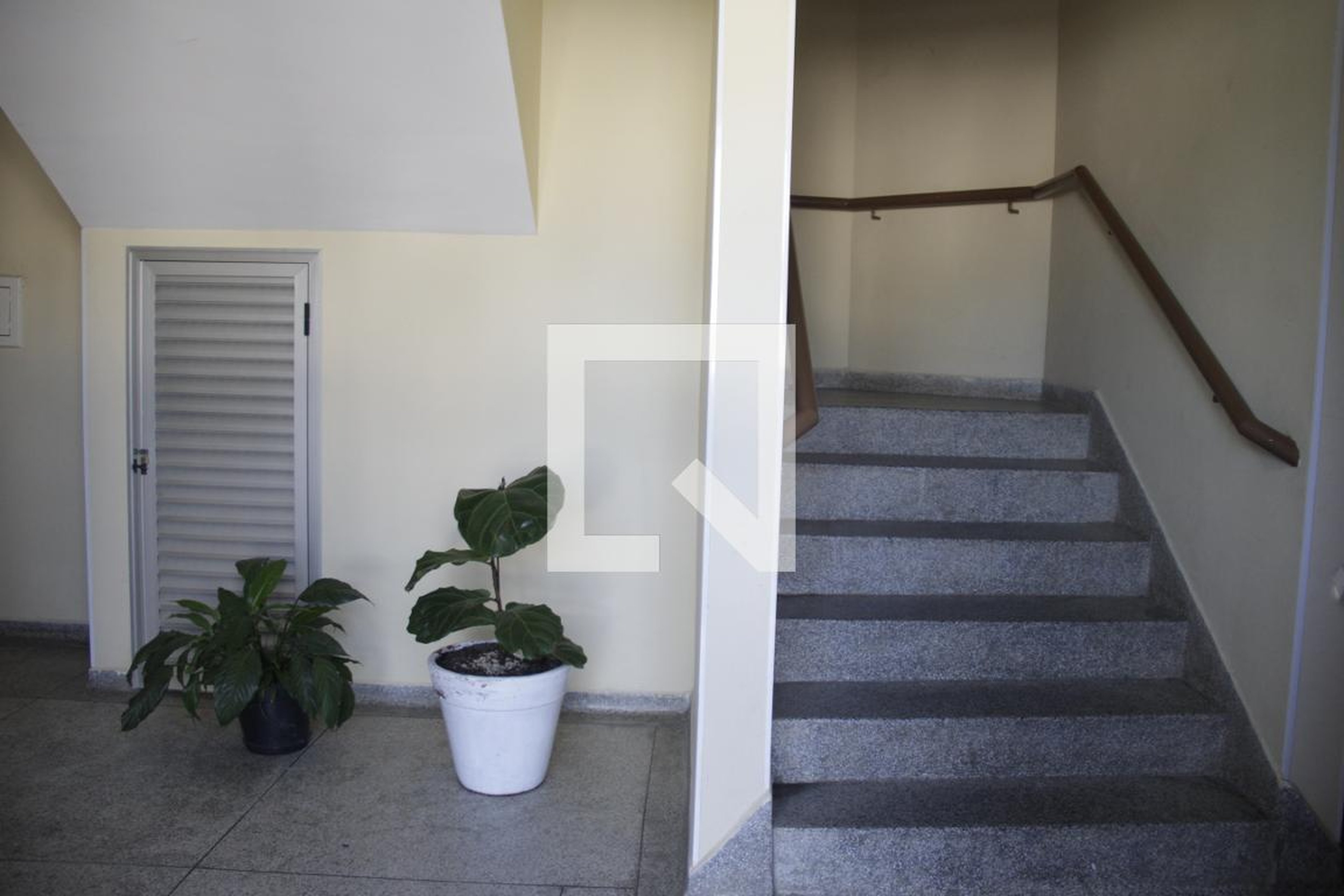 Hall de Entrada - Conjunto Habitacional Jardim America