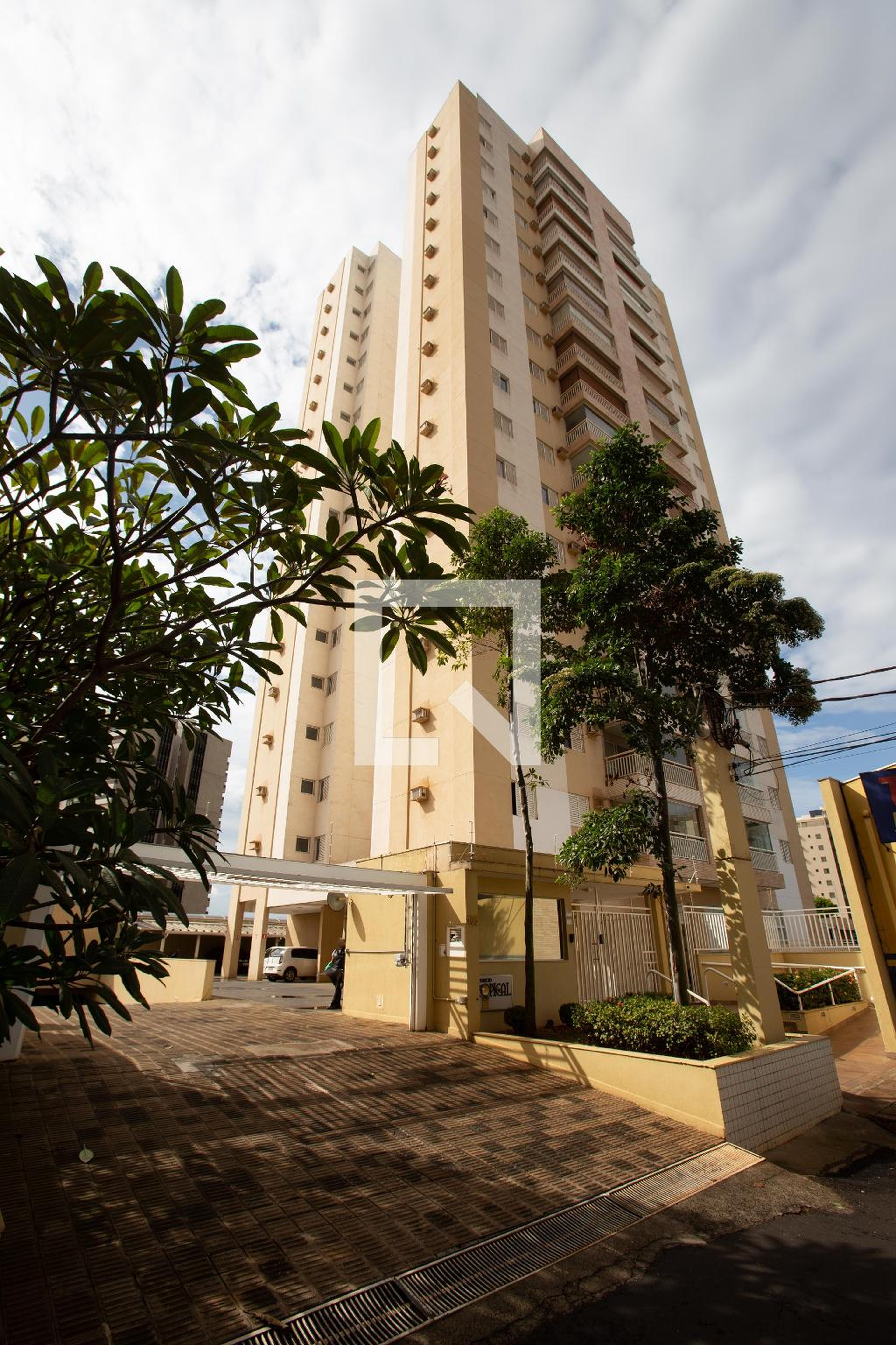 Fachada Condomínio Tropical