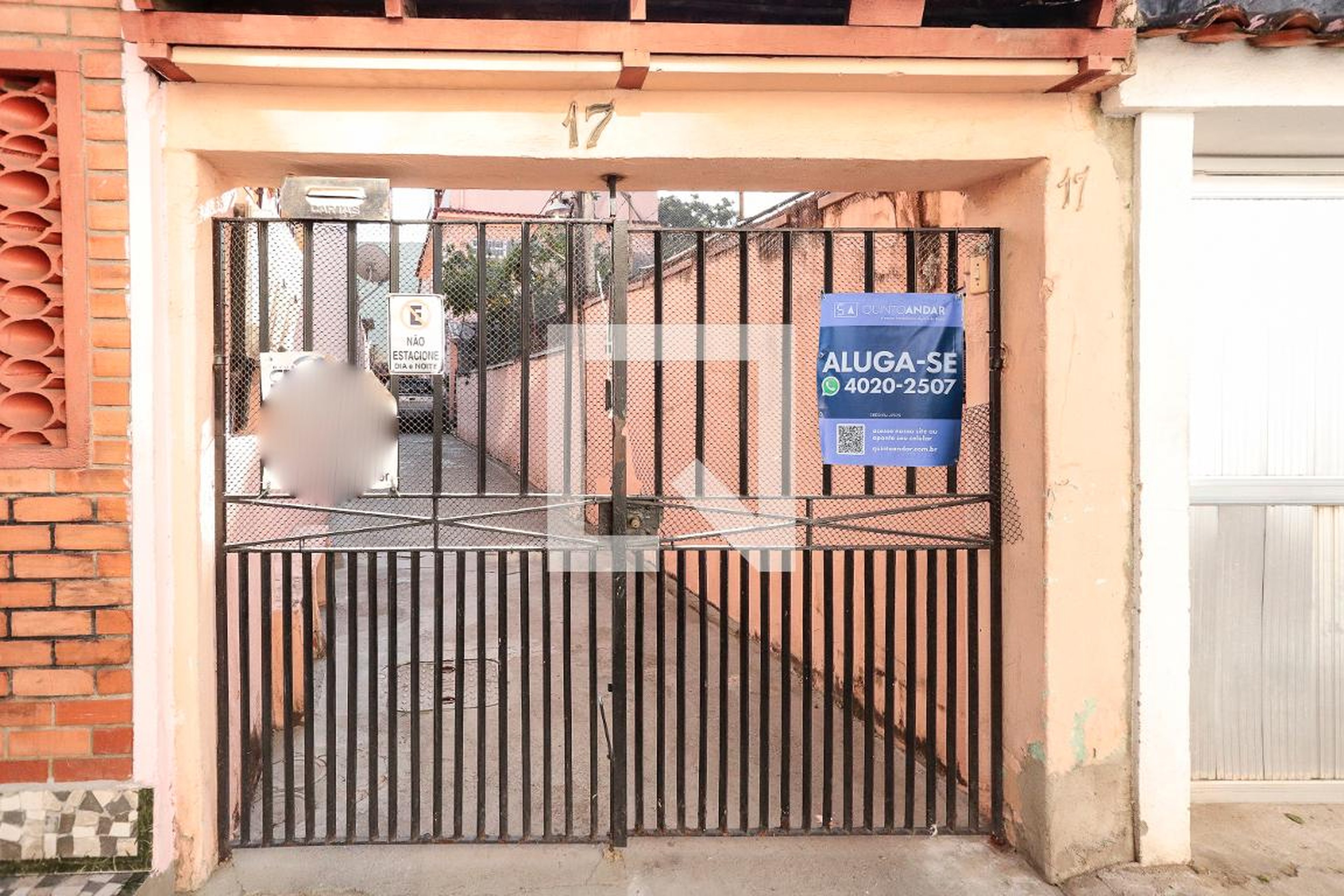 Fachada Condomínio em Travessa Andrade, 17