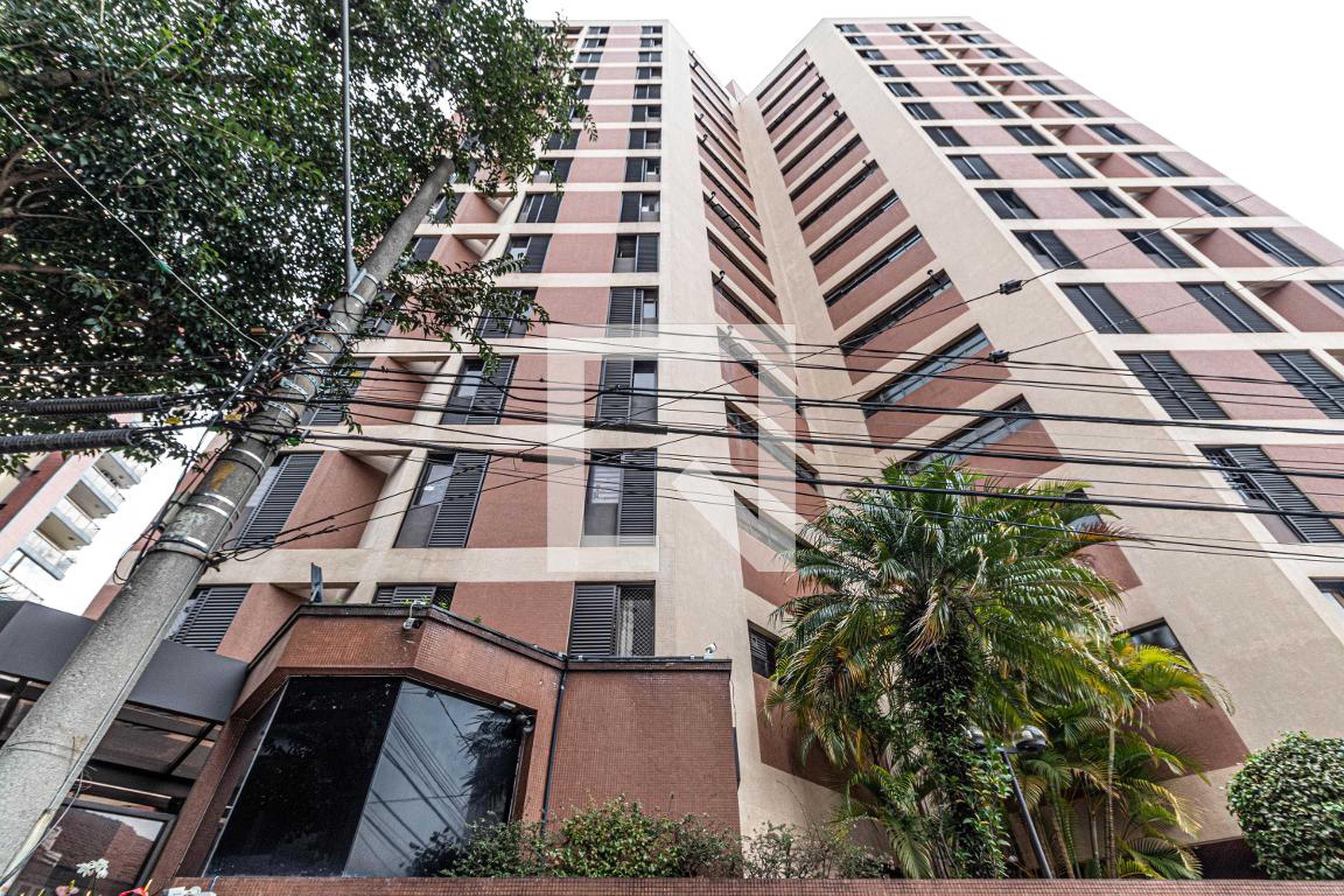 Fachada do Prédio Condomínio Treviso