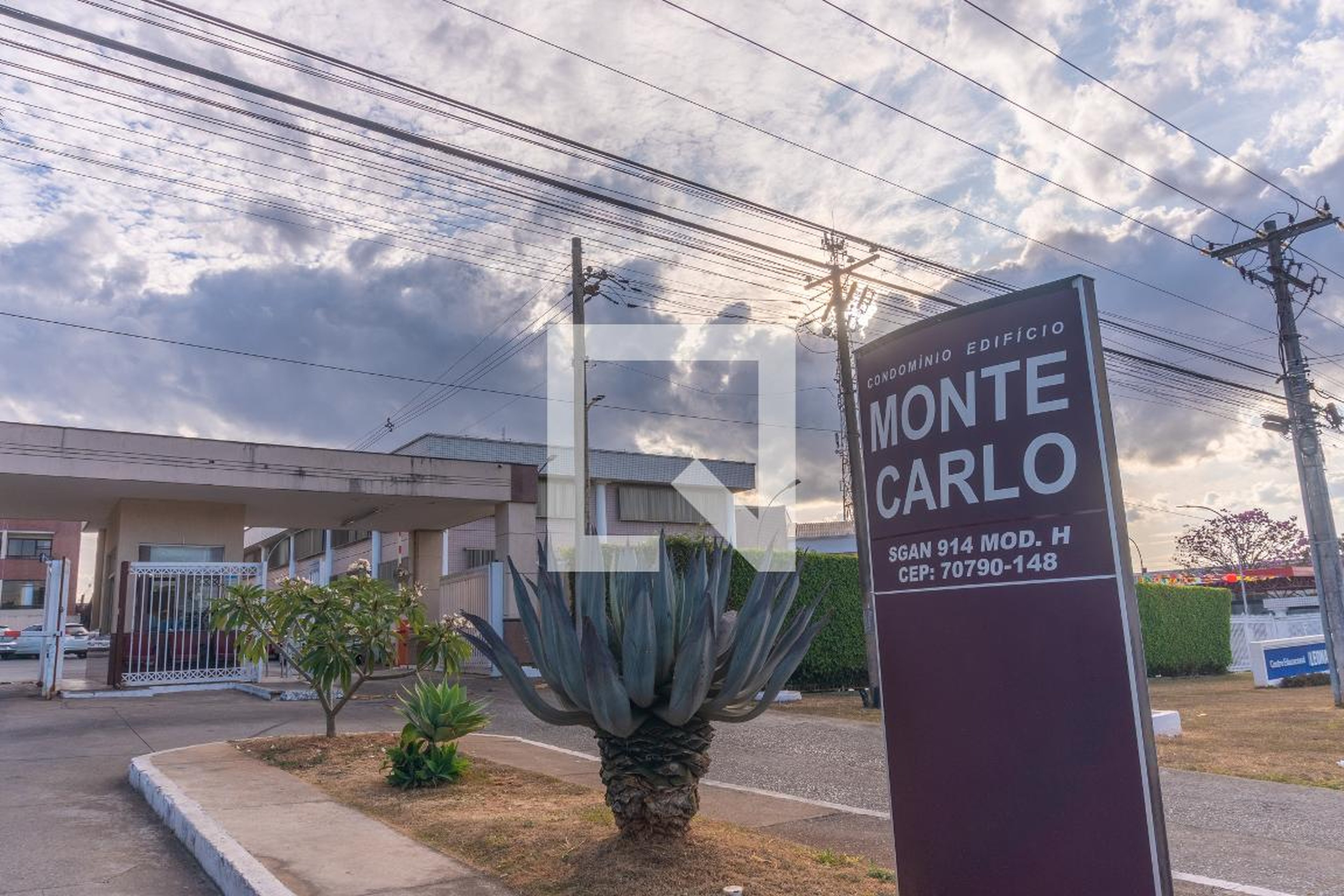 Fachada Condomínio em SGAN 914, 237