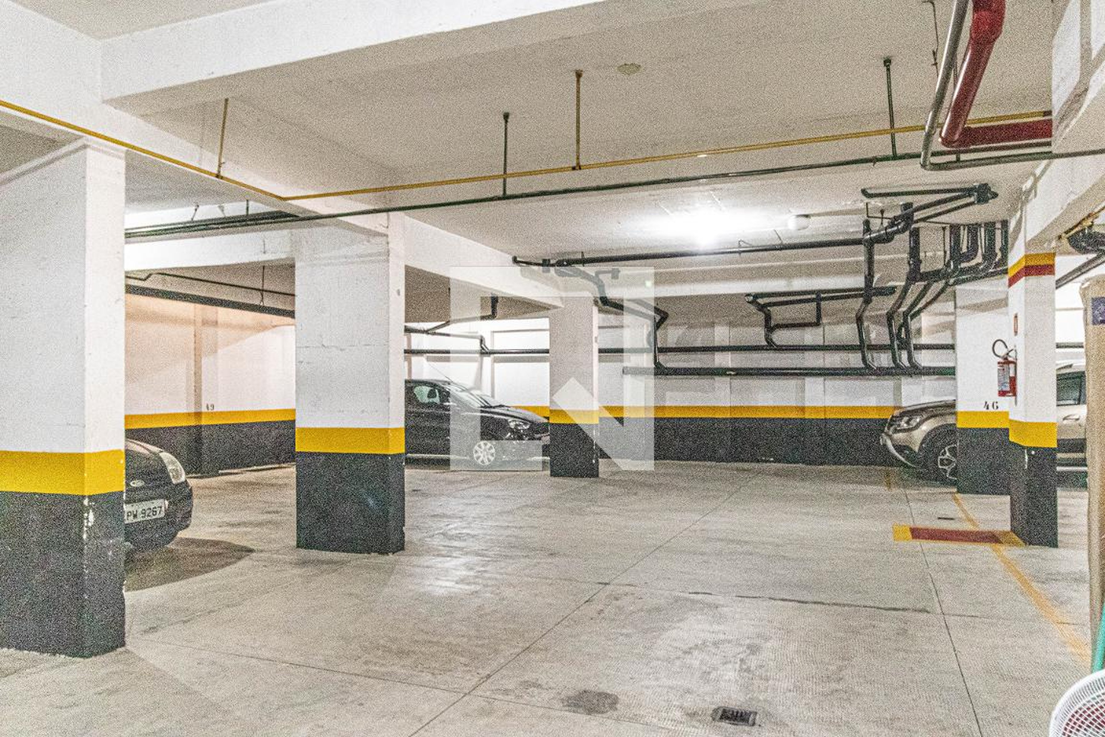 Estacionamento - Edifício Nicole