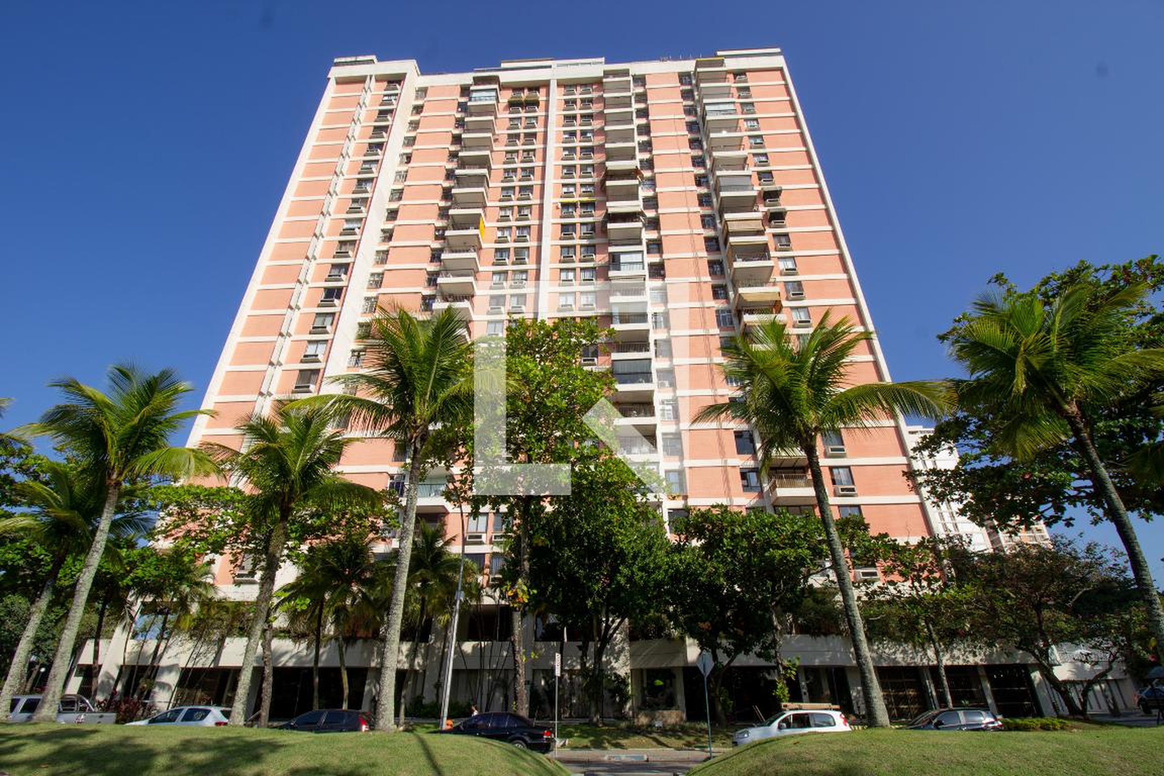 Fachada do Prédio Condomínio Novo Leblon