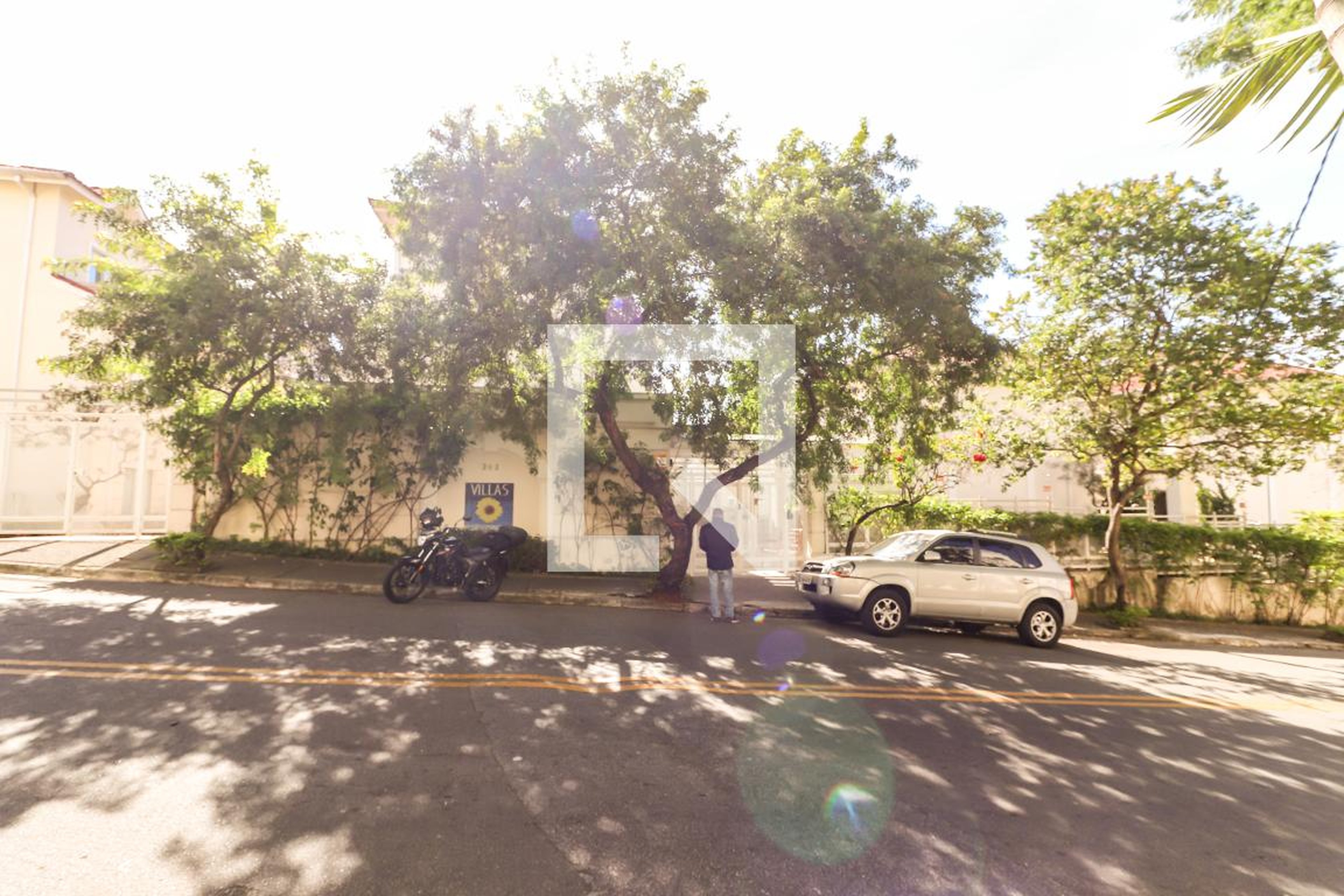 Fachada Condomínio em Rua Pedro Inácio de Araújo, 220
