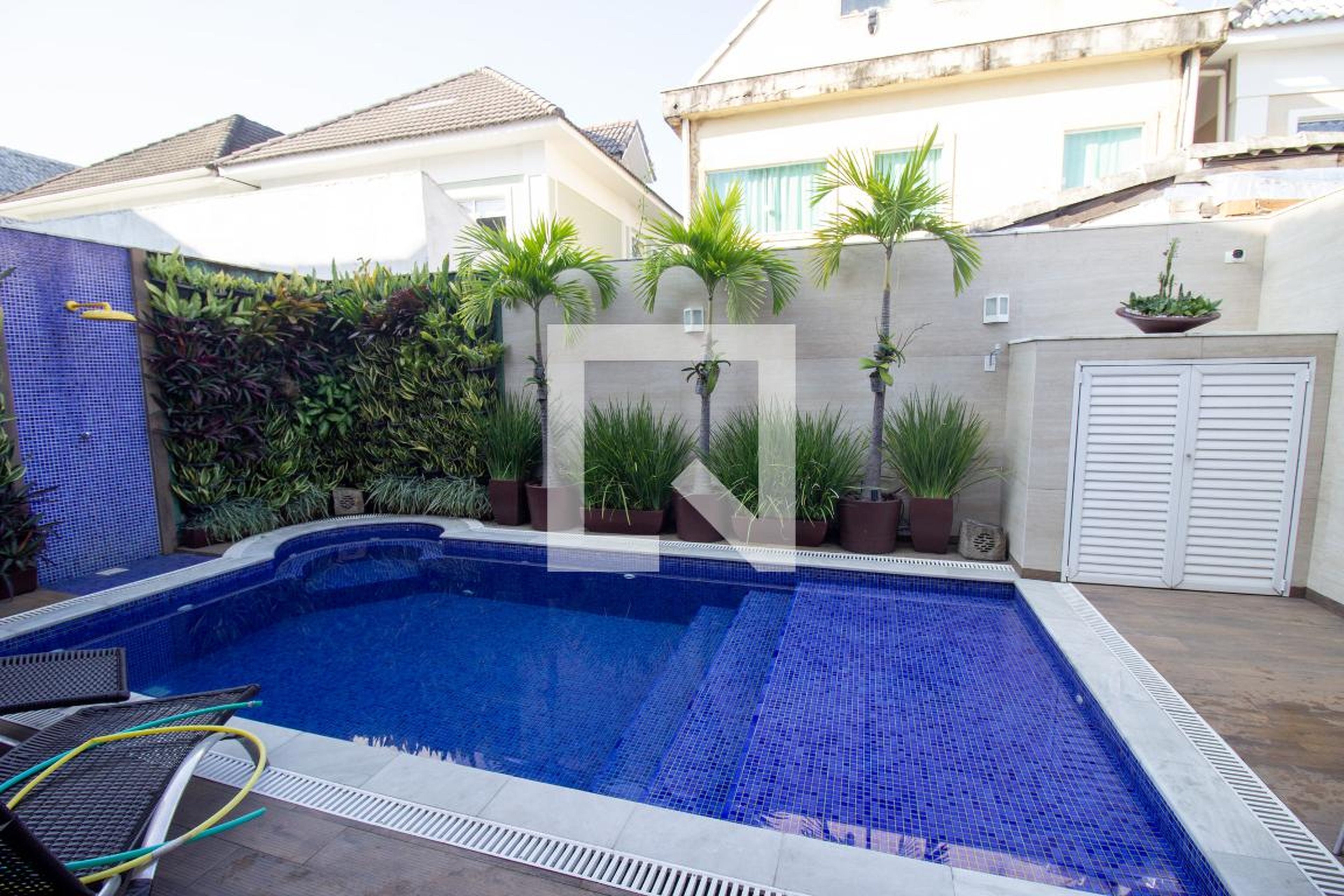 Piscina Condomínio em Rua Giuseppe D'elia, 83