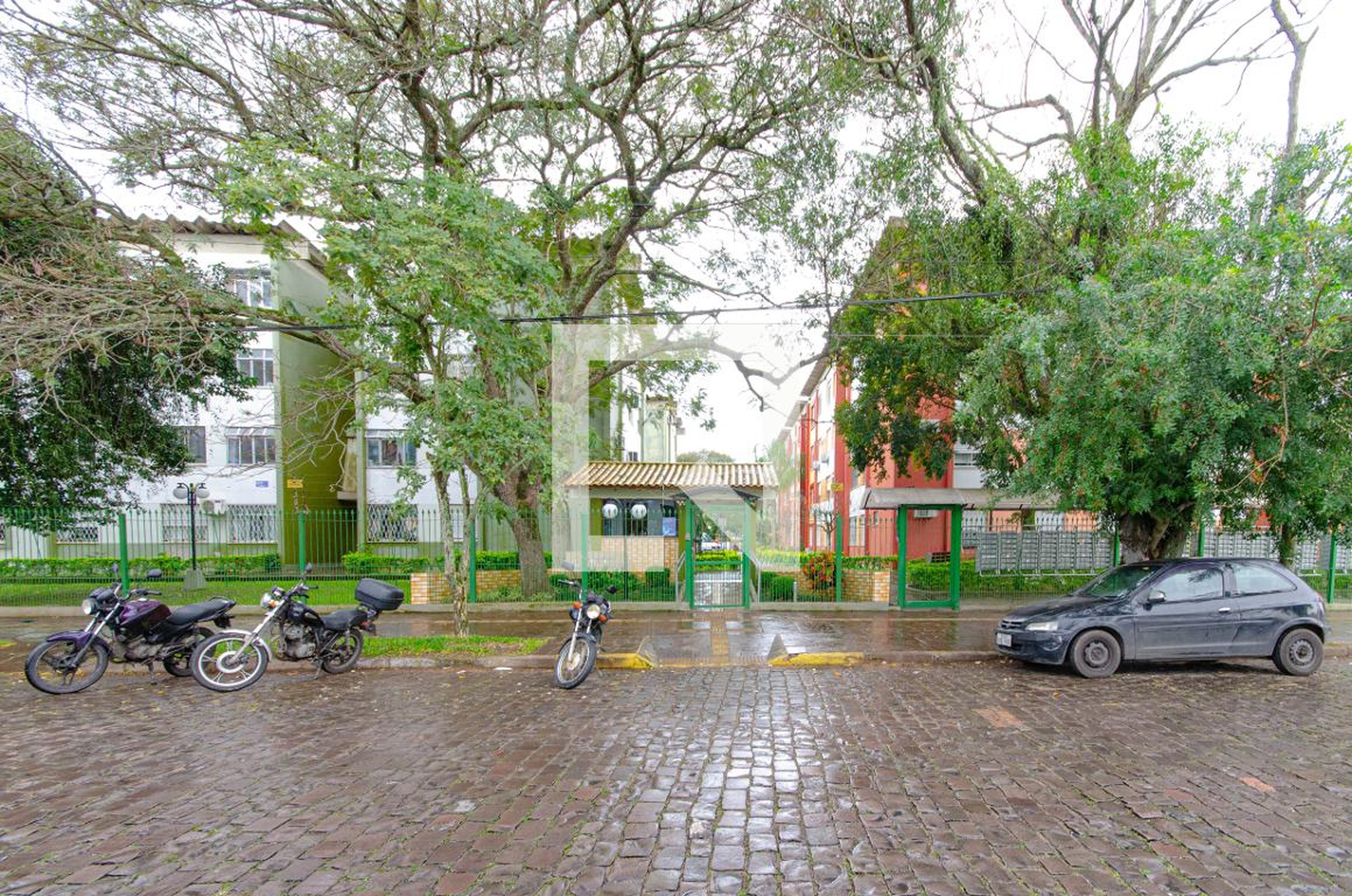 Fachada do Condomínio Condomínio em Avenida Romeu Samarani Ferreira, 400