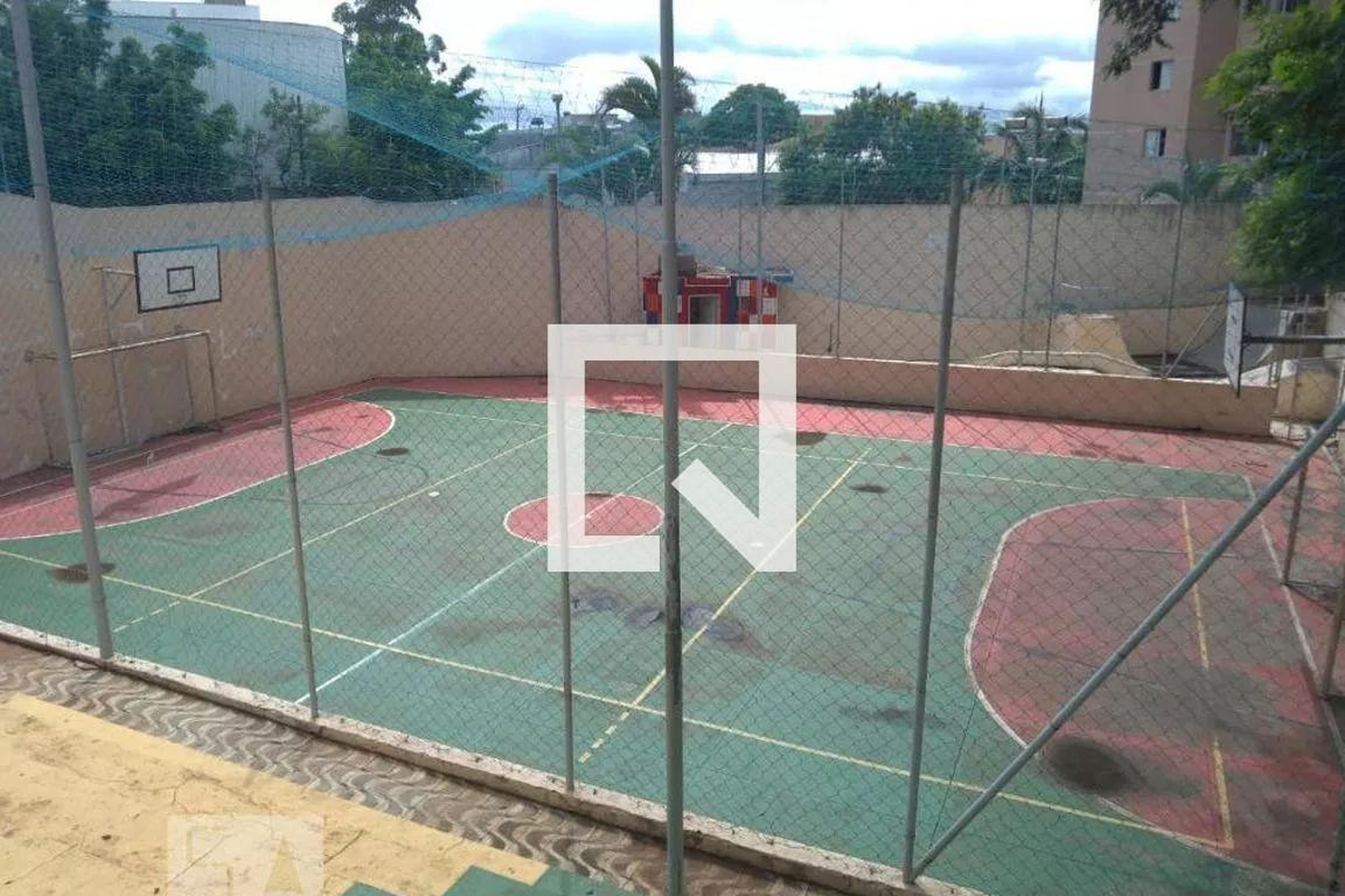 Quadra esportiva - Mirante dos Pássaros