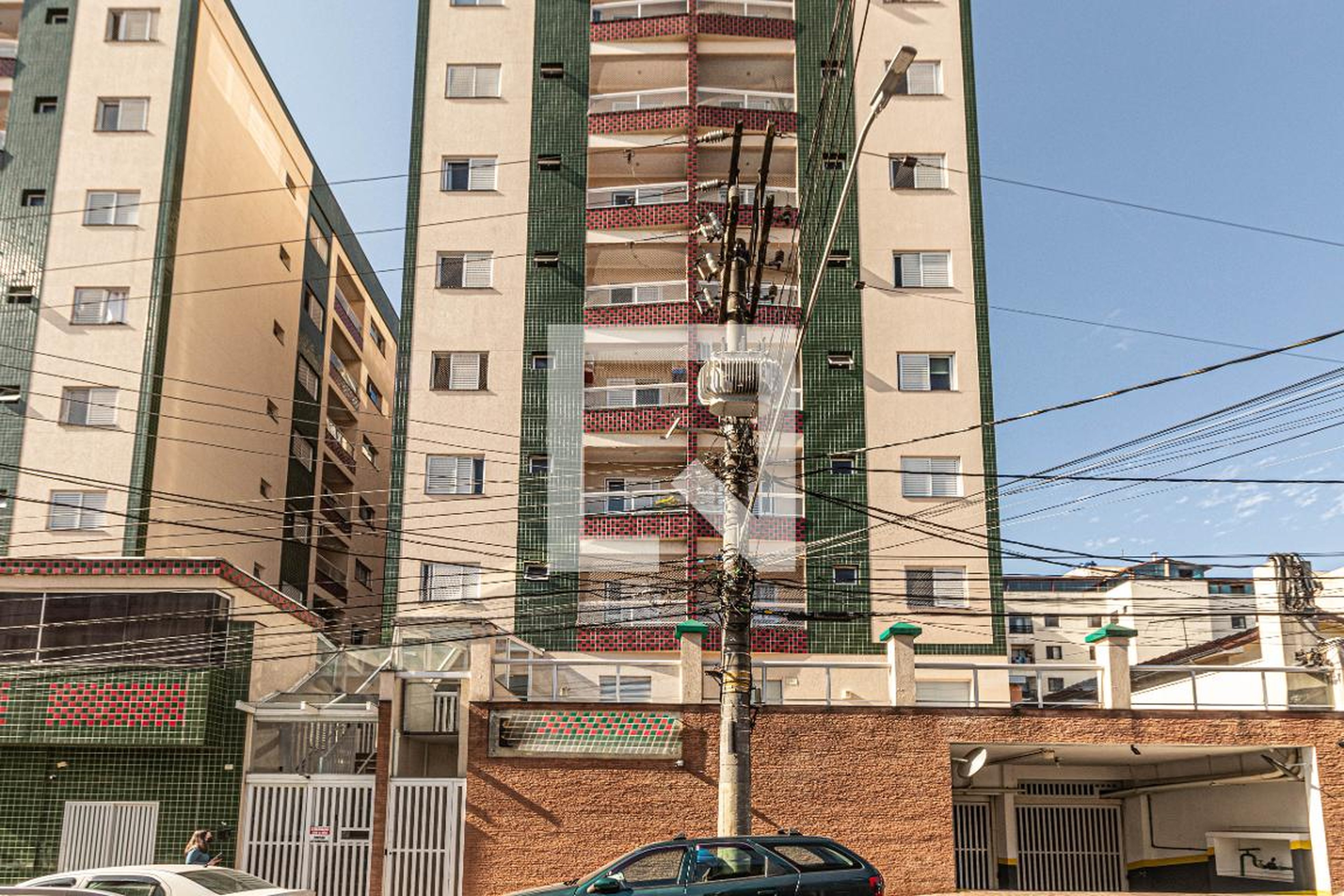 Fachada do Condomínio Residencial Toscana II