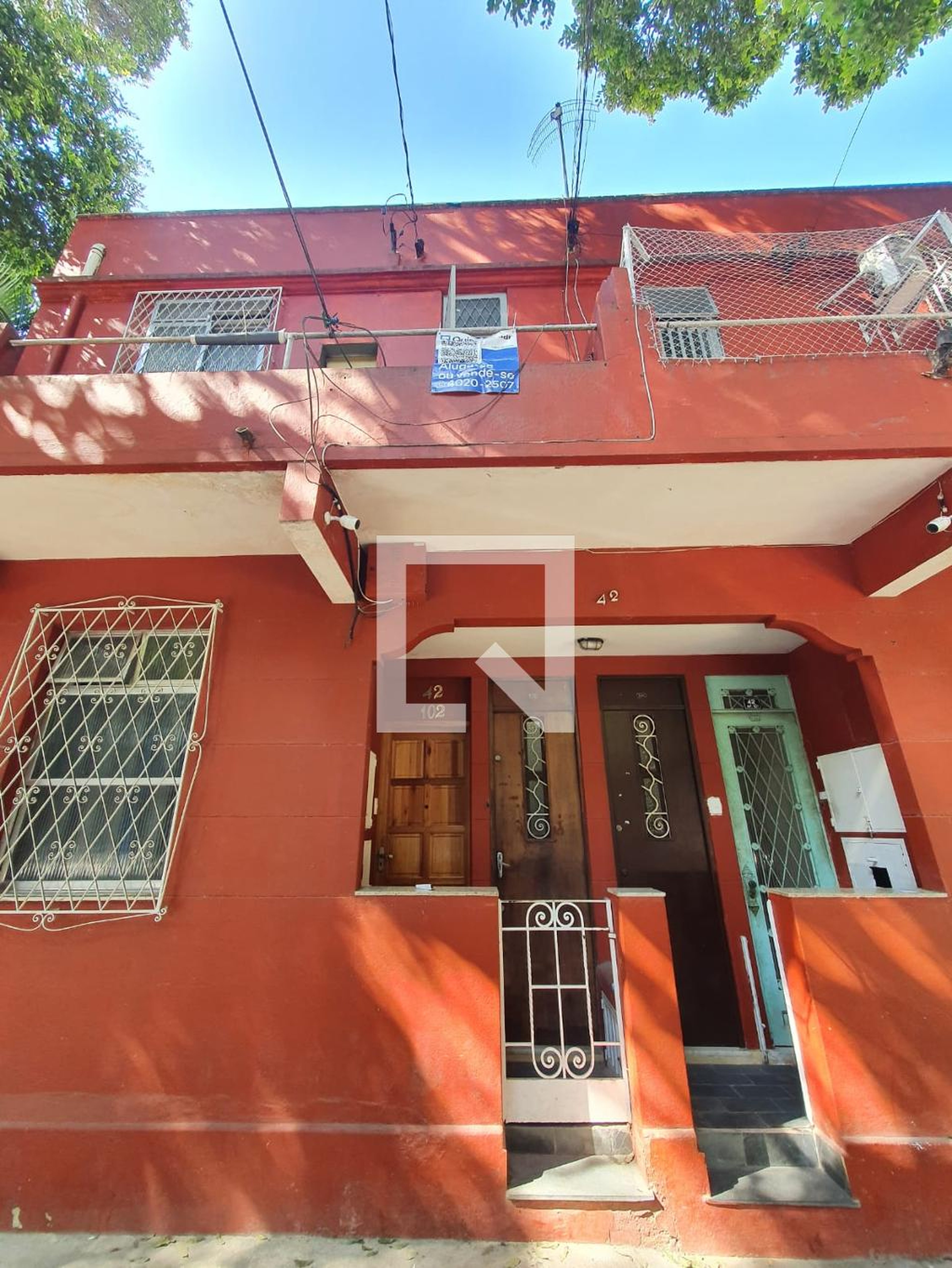 Fachada Condomínio em Rua Jaceguai, 42