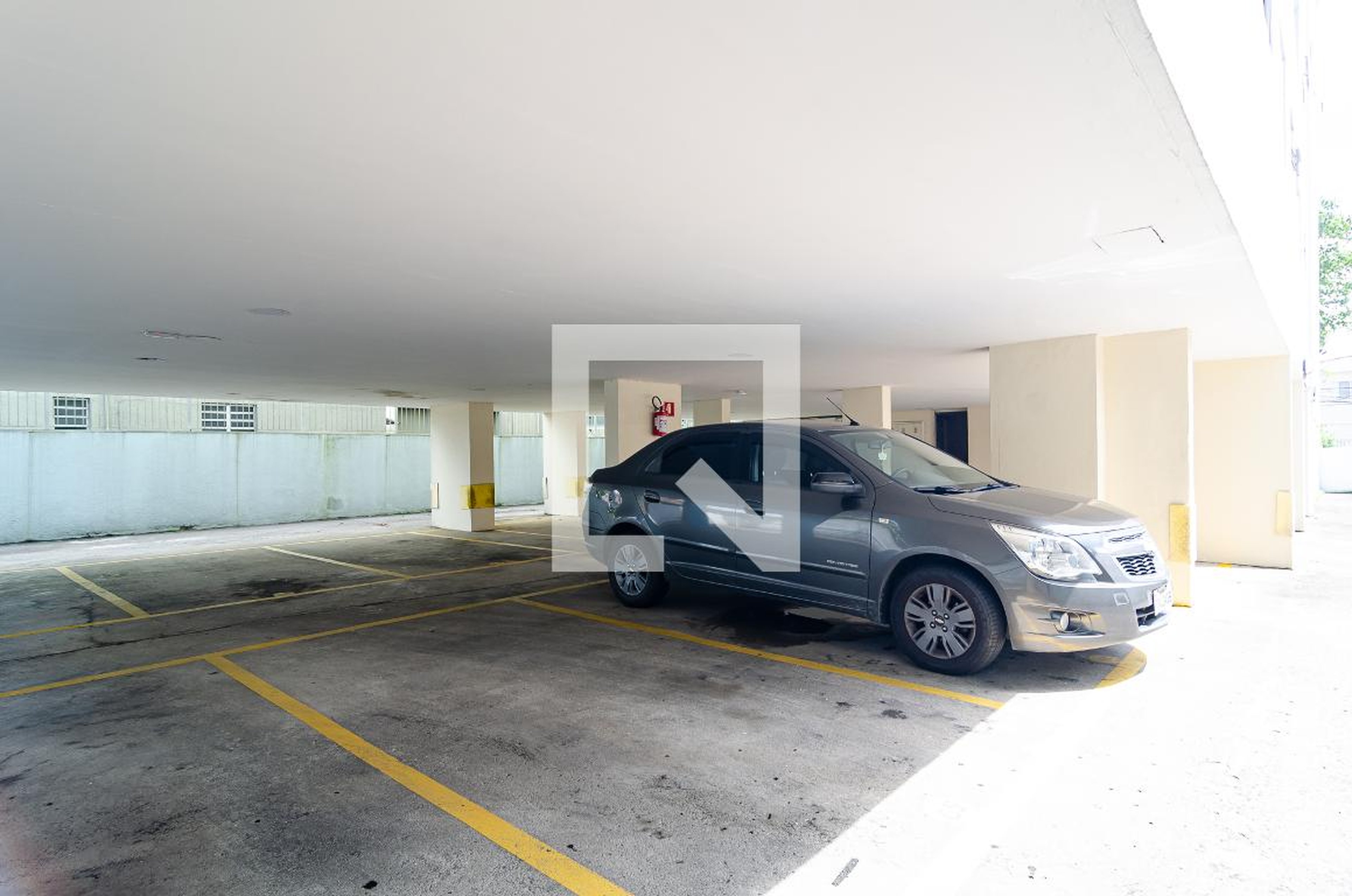 Estacionamento - Emidio Prozzi