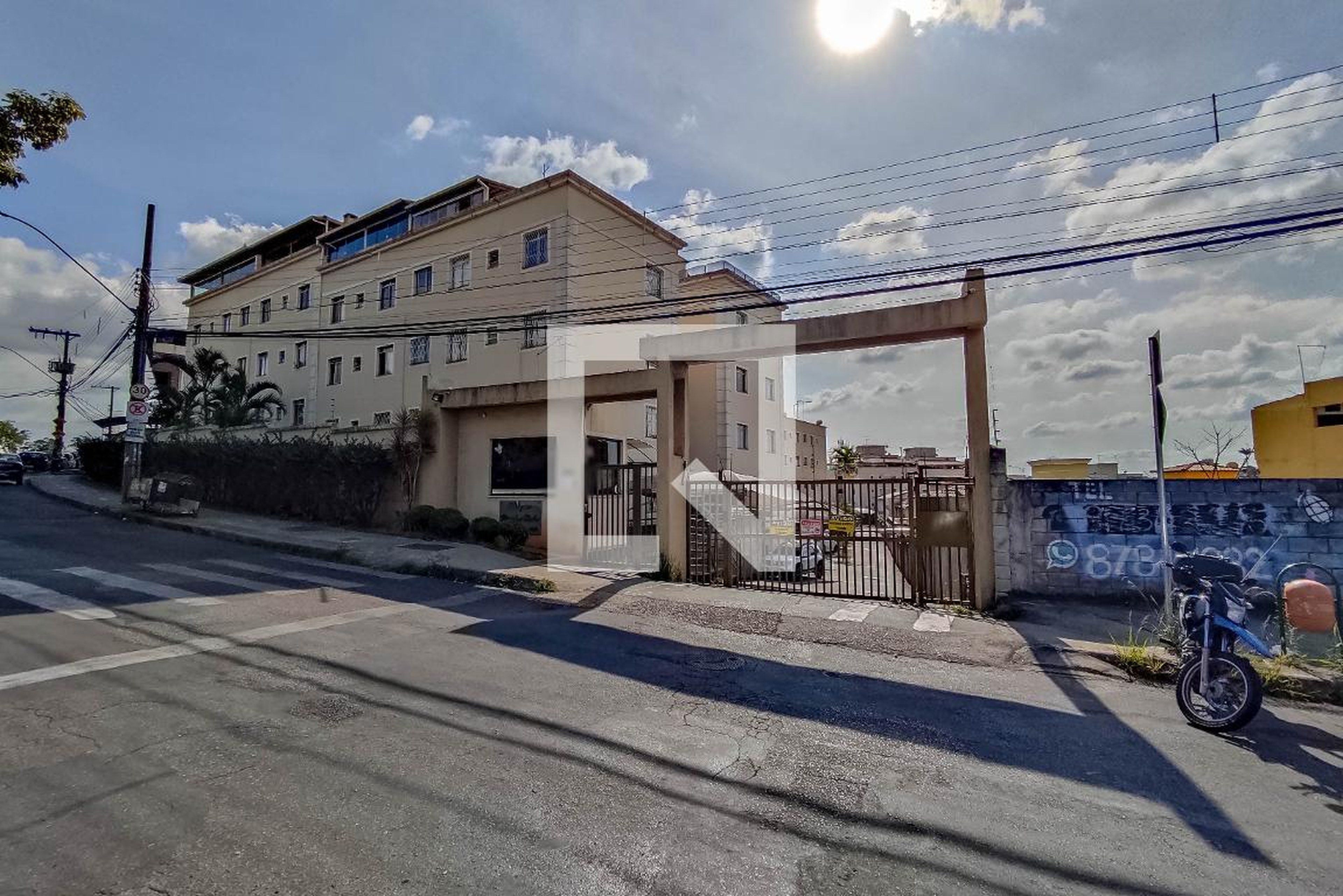 Fachada Condomínio em Avenida Marte, 860