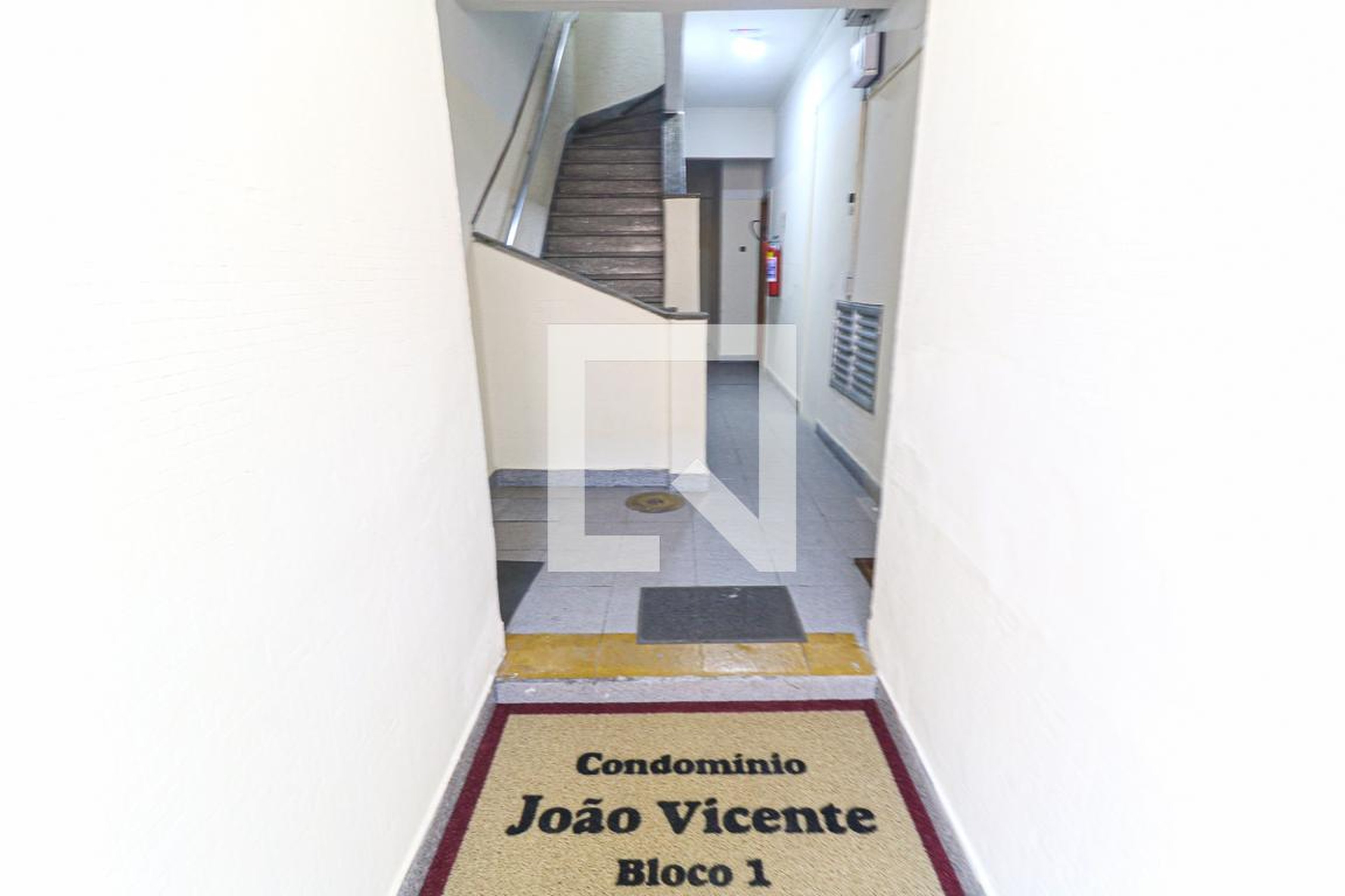 Hall de Entrada - João Vicente