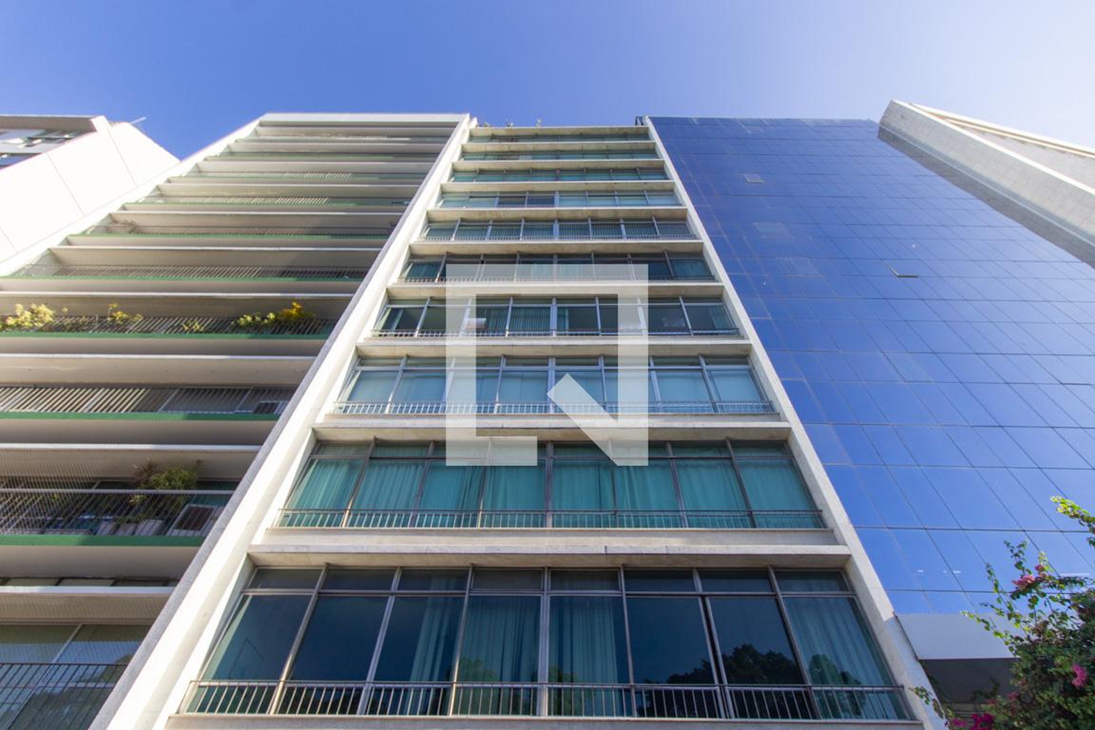 Fachada Edifício Monarca