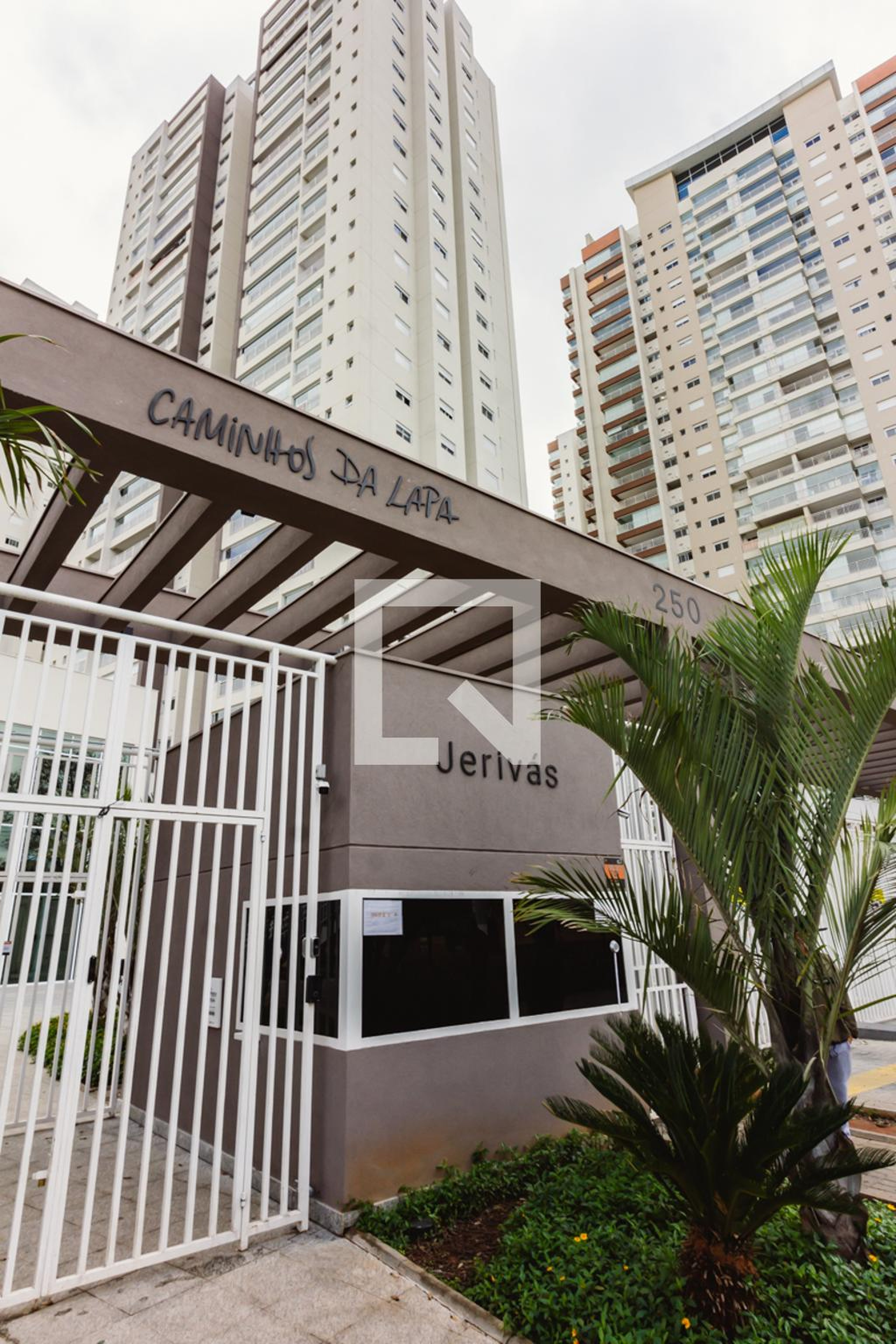 Fachada Condomínio em Rua Fortunato Ferraz, 259