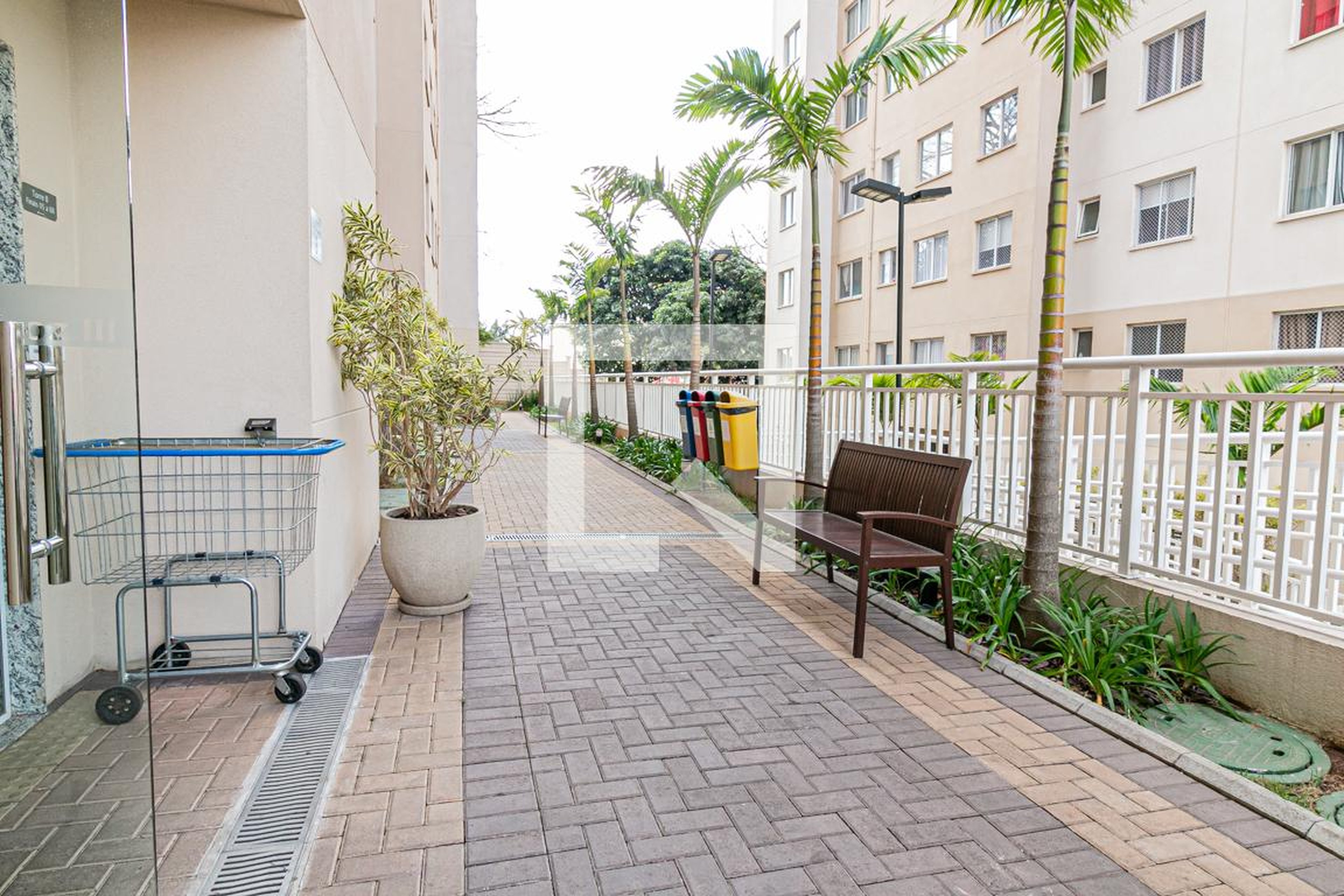 Área Externa - Plano & Plano Penha - Manuel Leiroz III