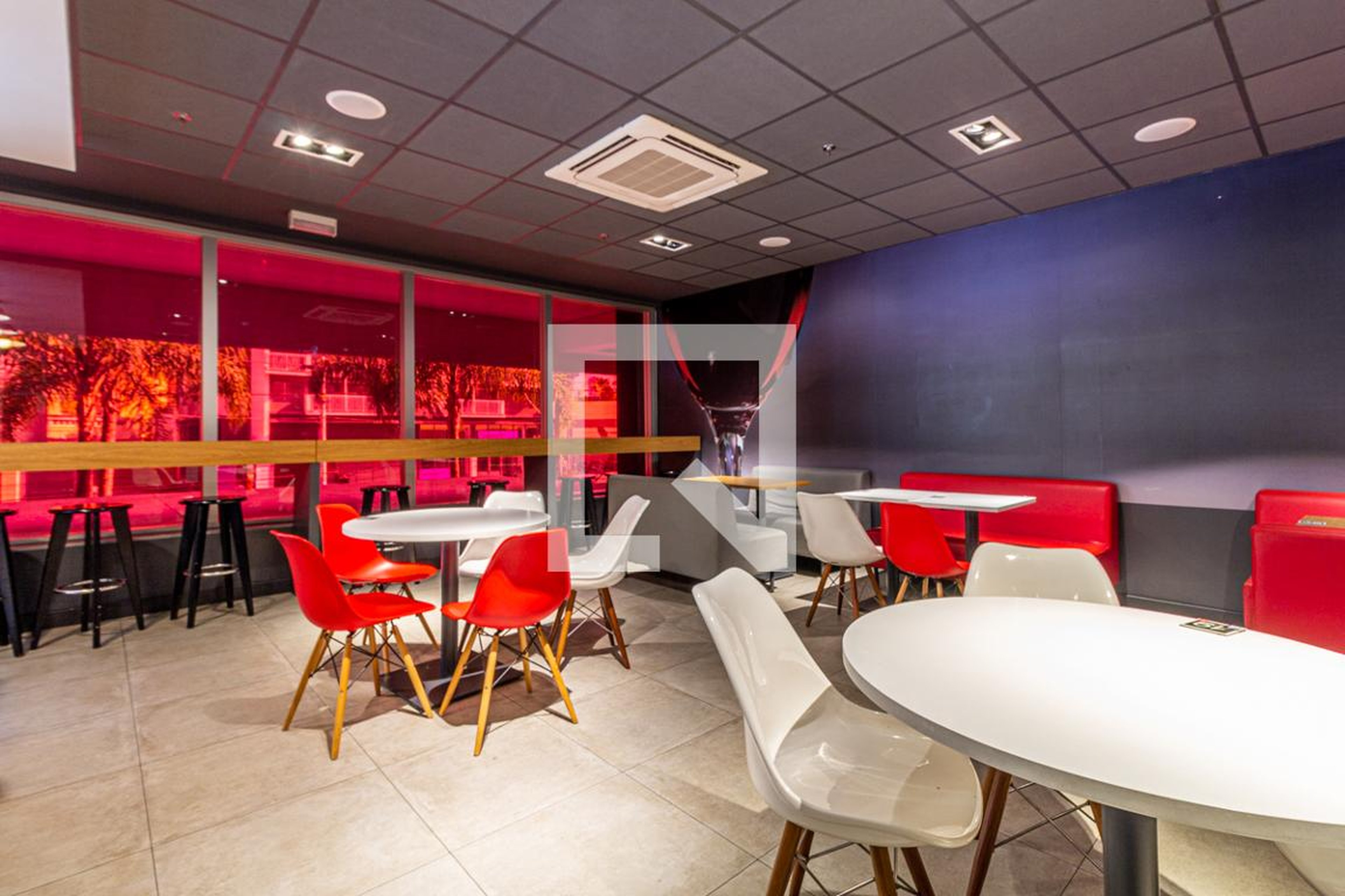 Área Comum - Edifício Ibis Ibirapuera