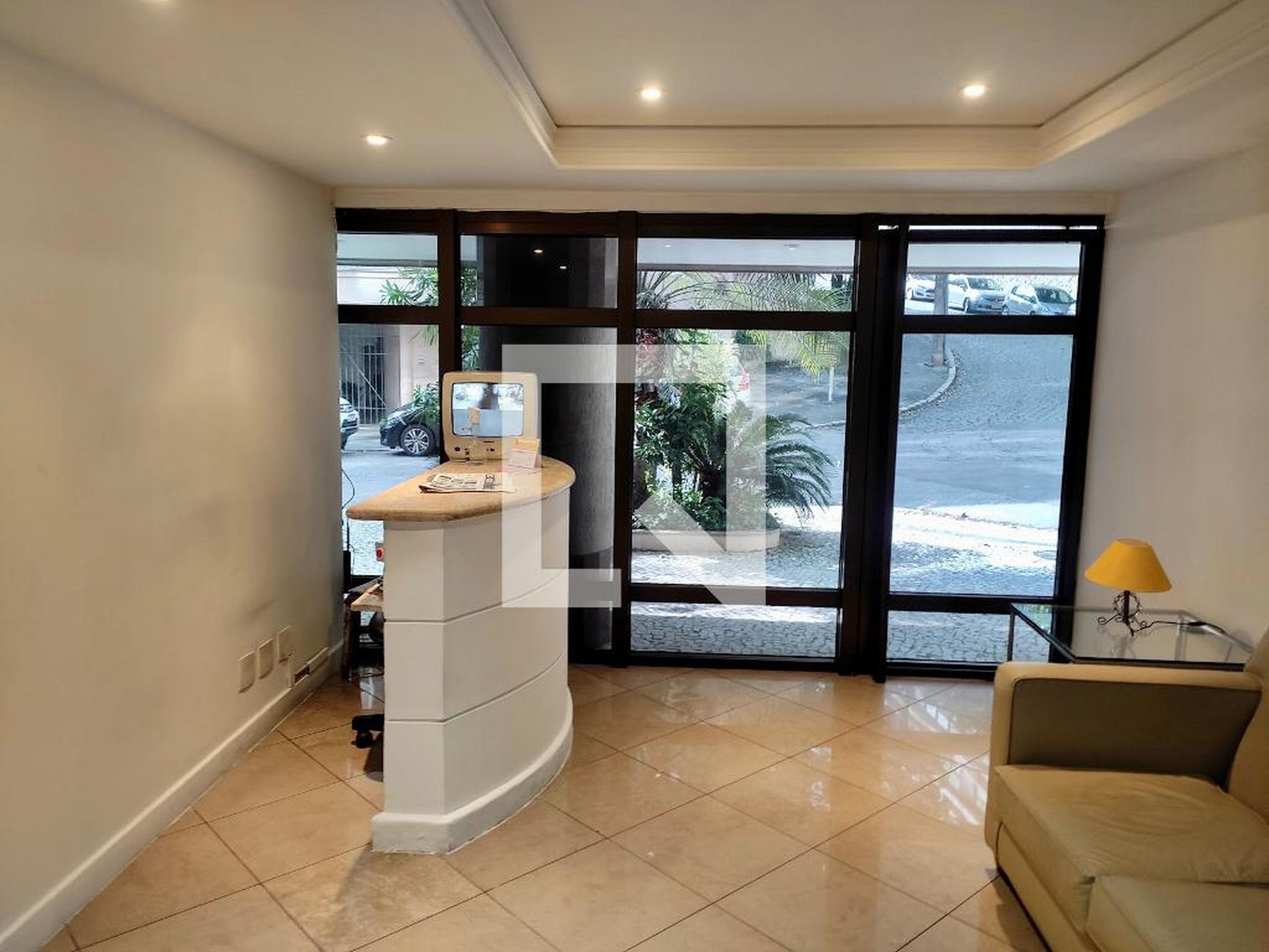 Portaria Condomínio em Rua Almirante Guillobel, 58