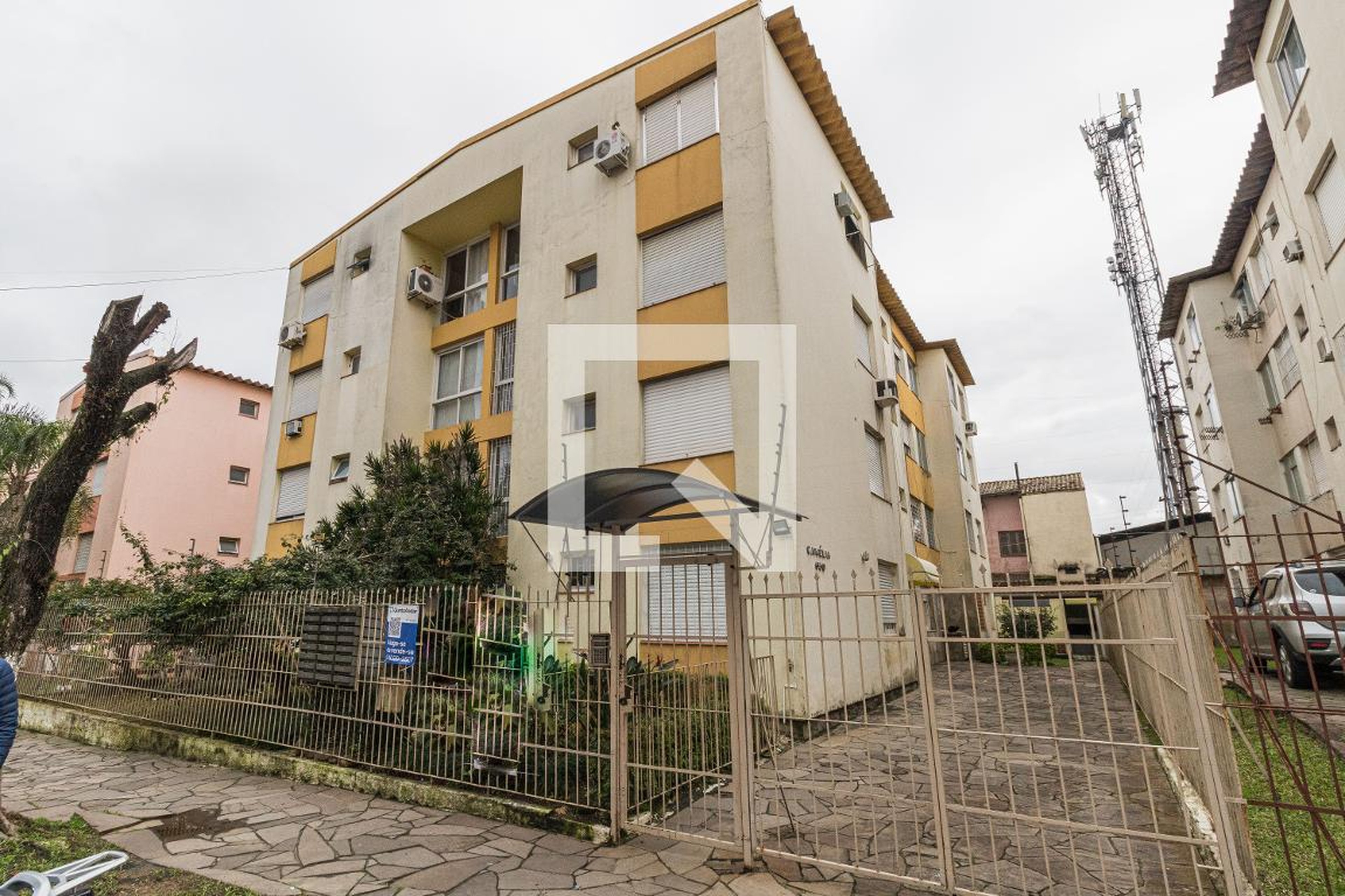 Fachada do Prédio Condomínio Camélia