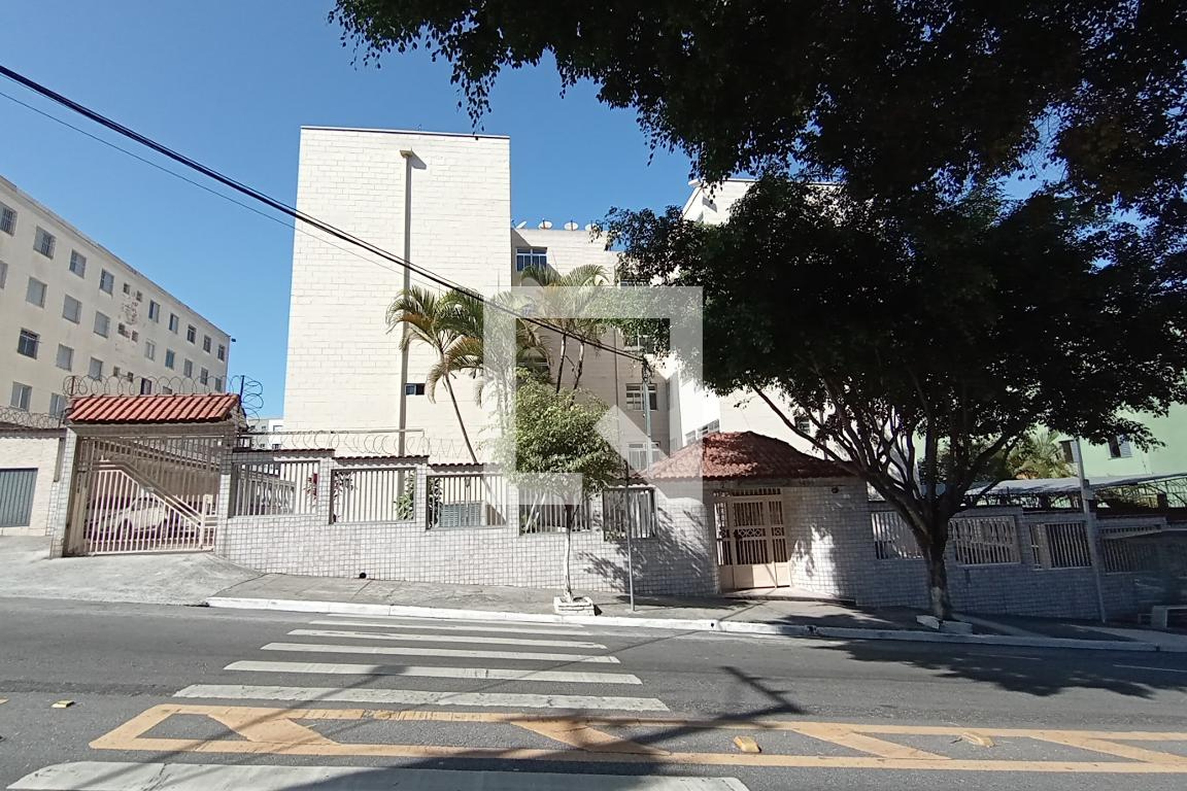 Fachada do Condomínio Condomínio Trento II