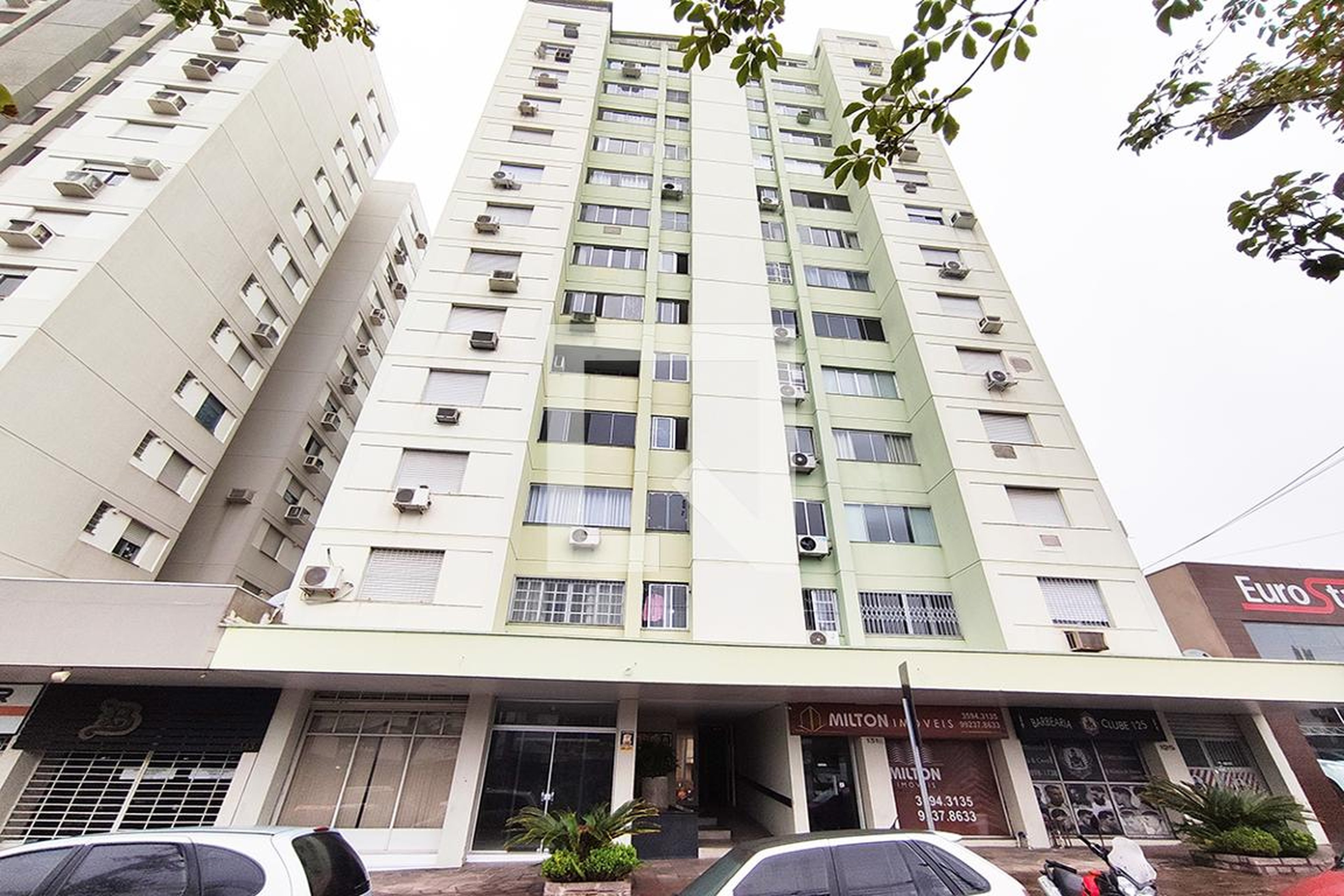 Fachada do Condomínio Condomínio D. Pedro I