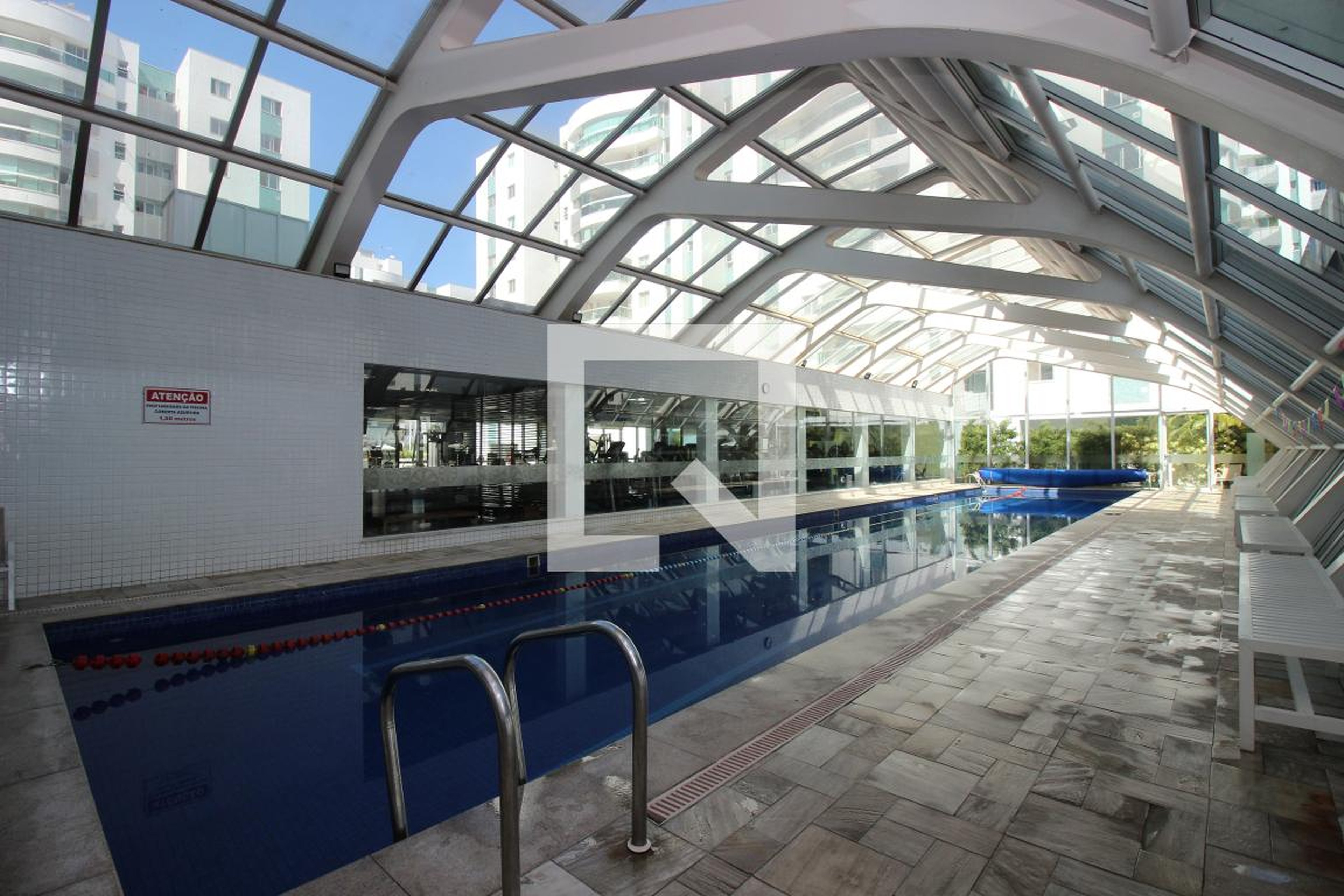 Piscina Coberta - 