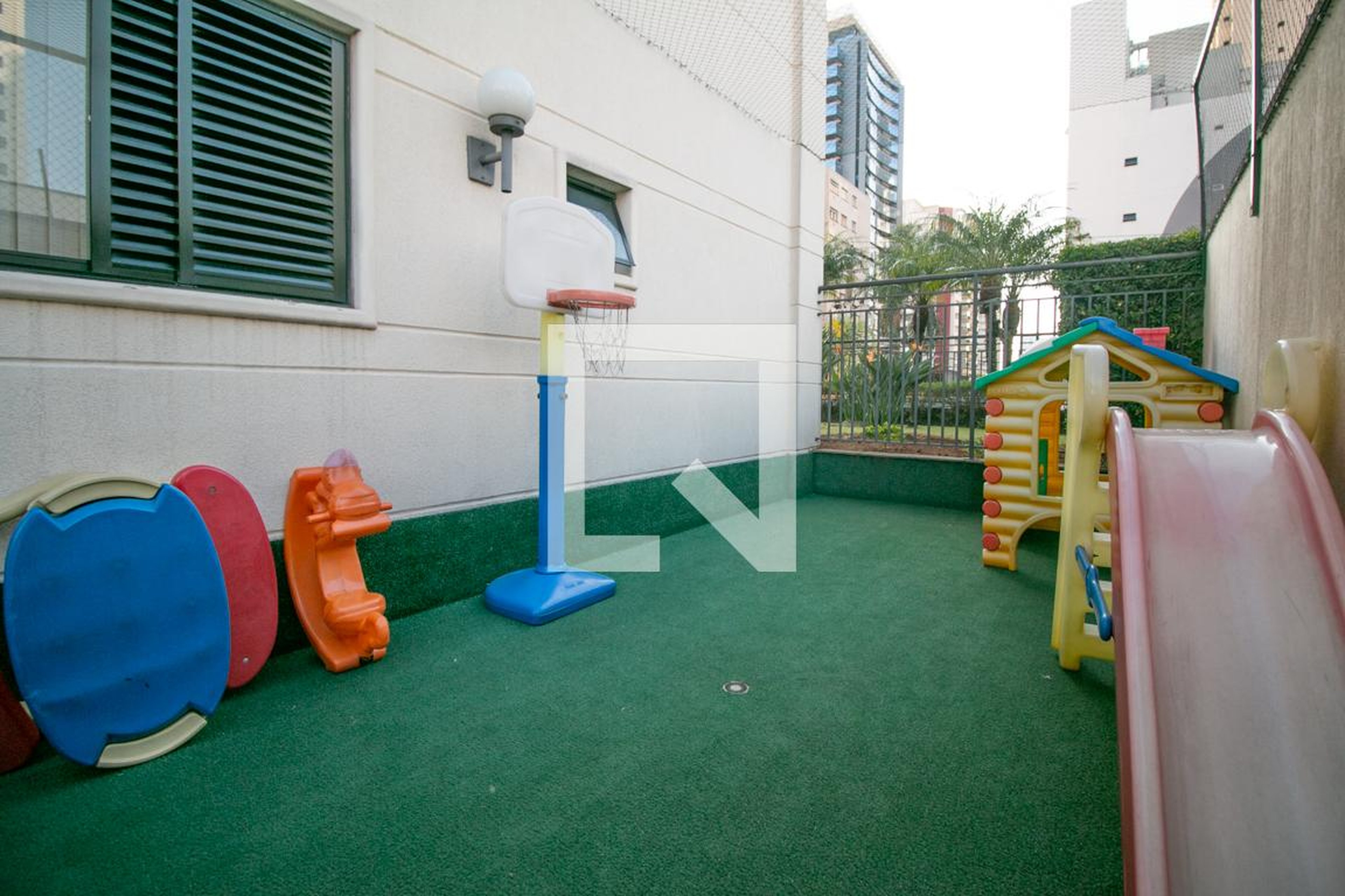 Playground - Piazza di Napoli