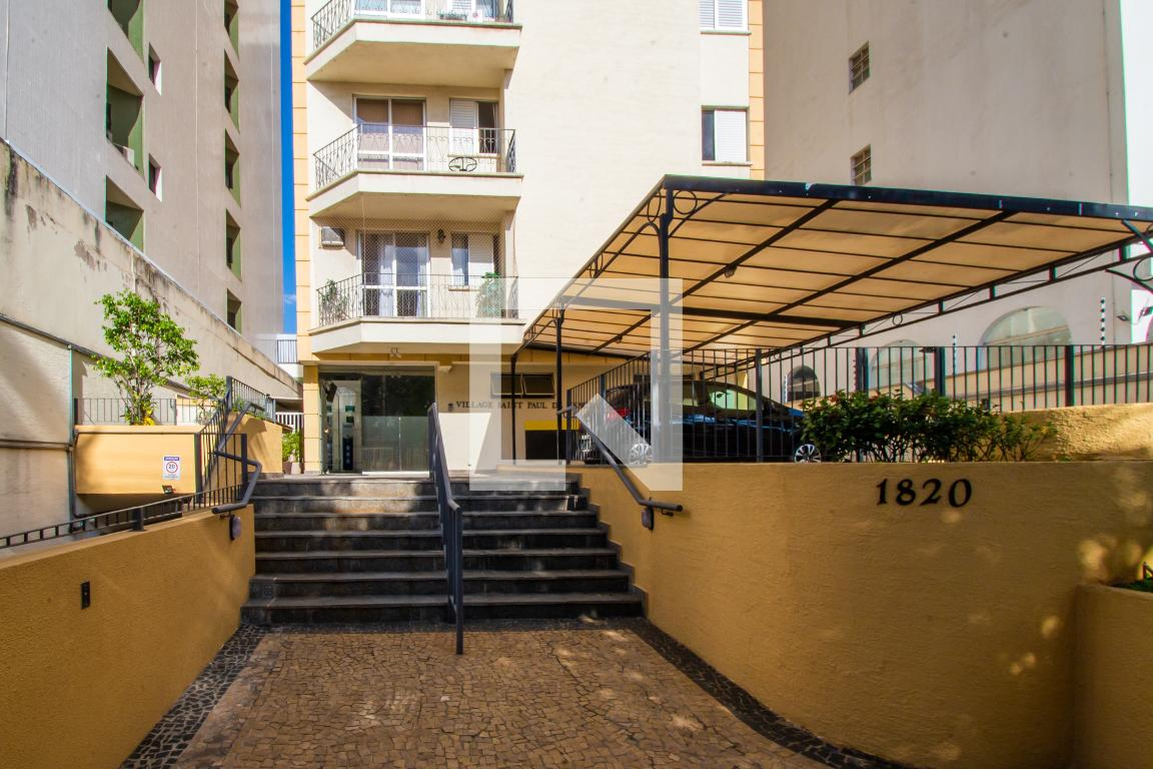 Fachada Condomínio em Avenida Benjamin Constant, 1820