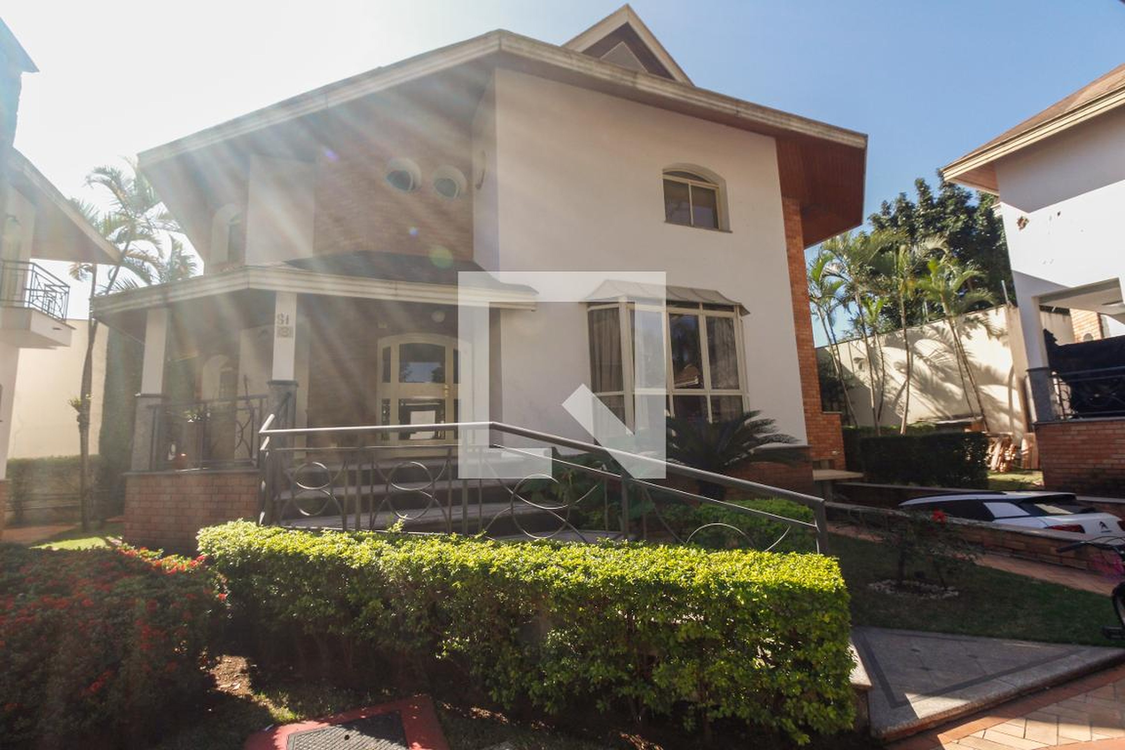 Fachada Condomínio em Rua Dentista Barreto, 320