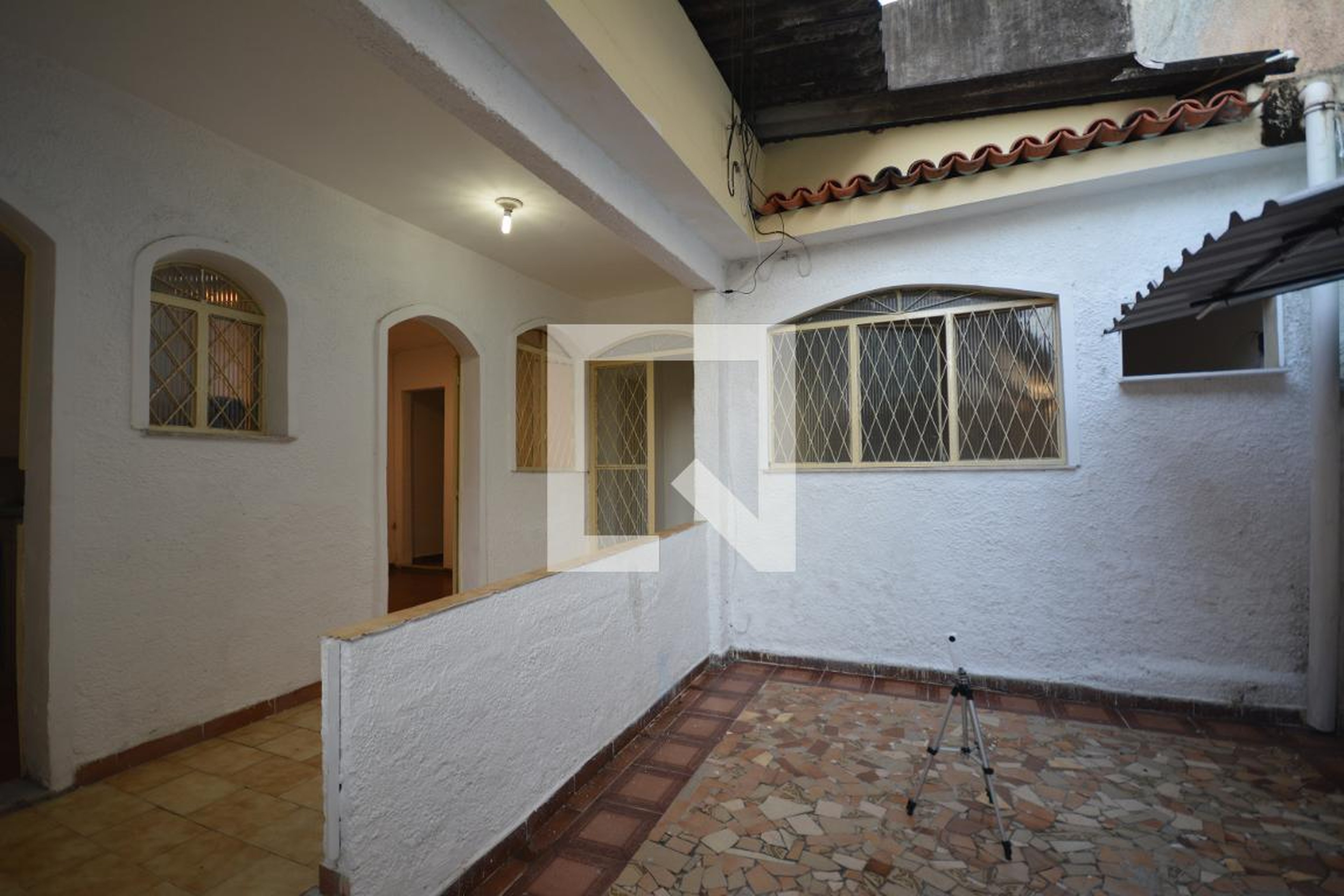 Fachada Condomínio em Rua Ourique, 895