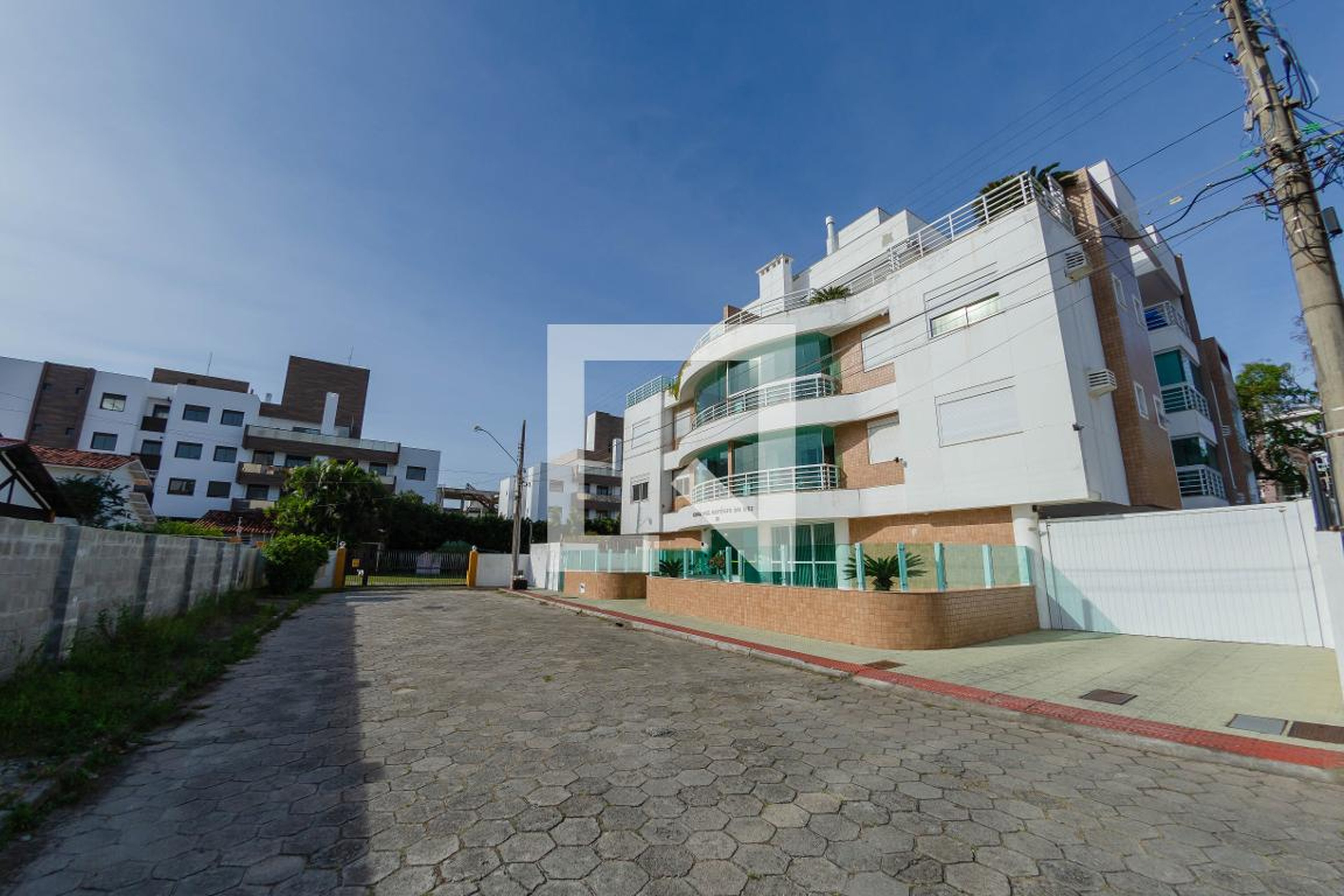 Fachada Condomínio Refúgio do Rei