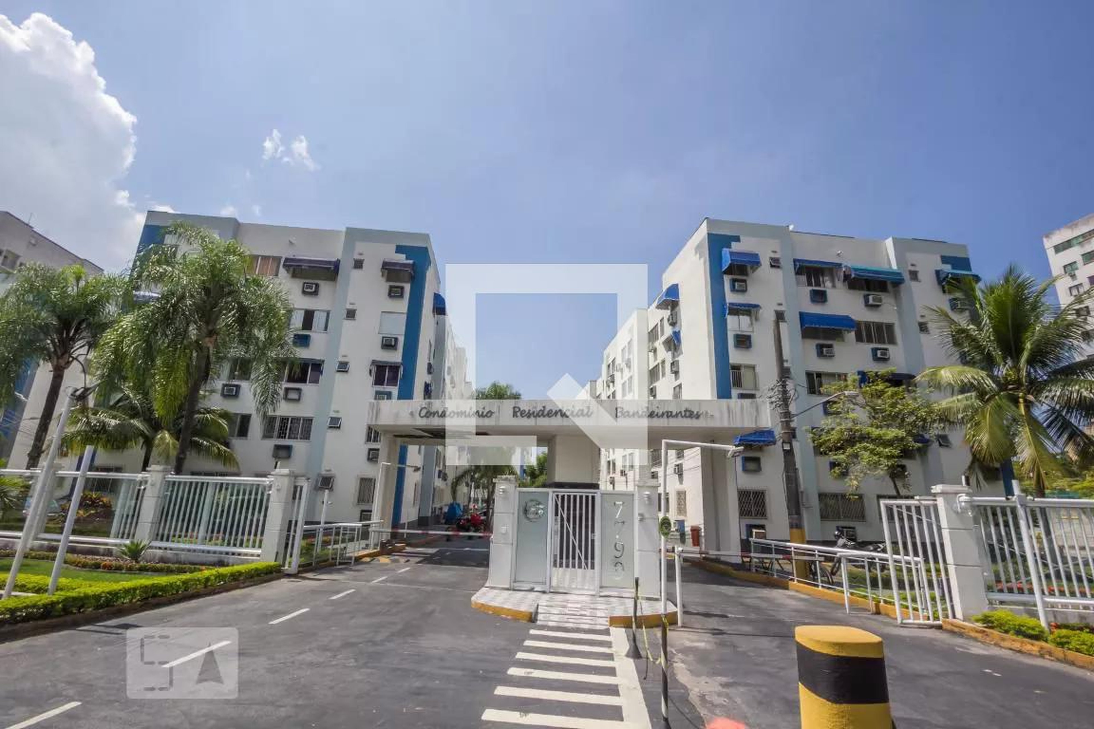 Fachada do Condomínio Residencial Bandeirantes