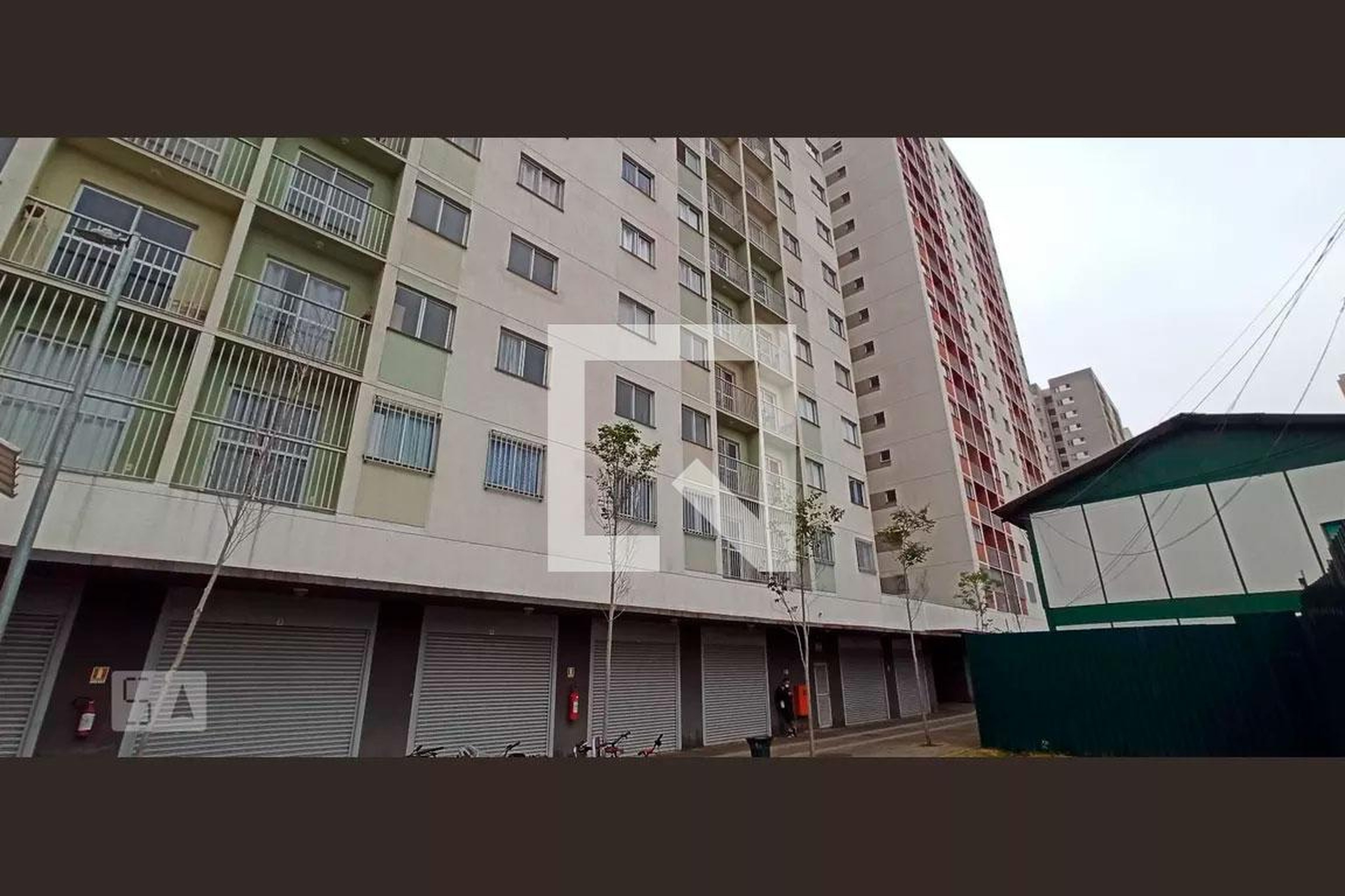 Fachada Condomínio em Avenida Duque de Caxias, 512