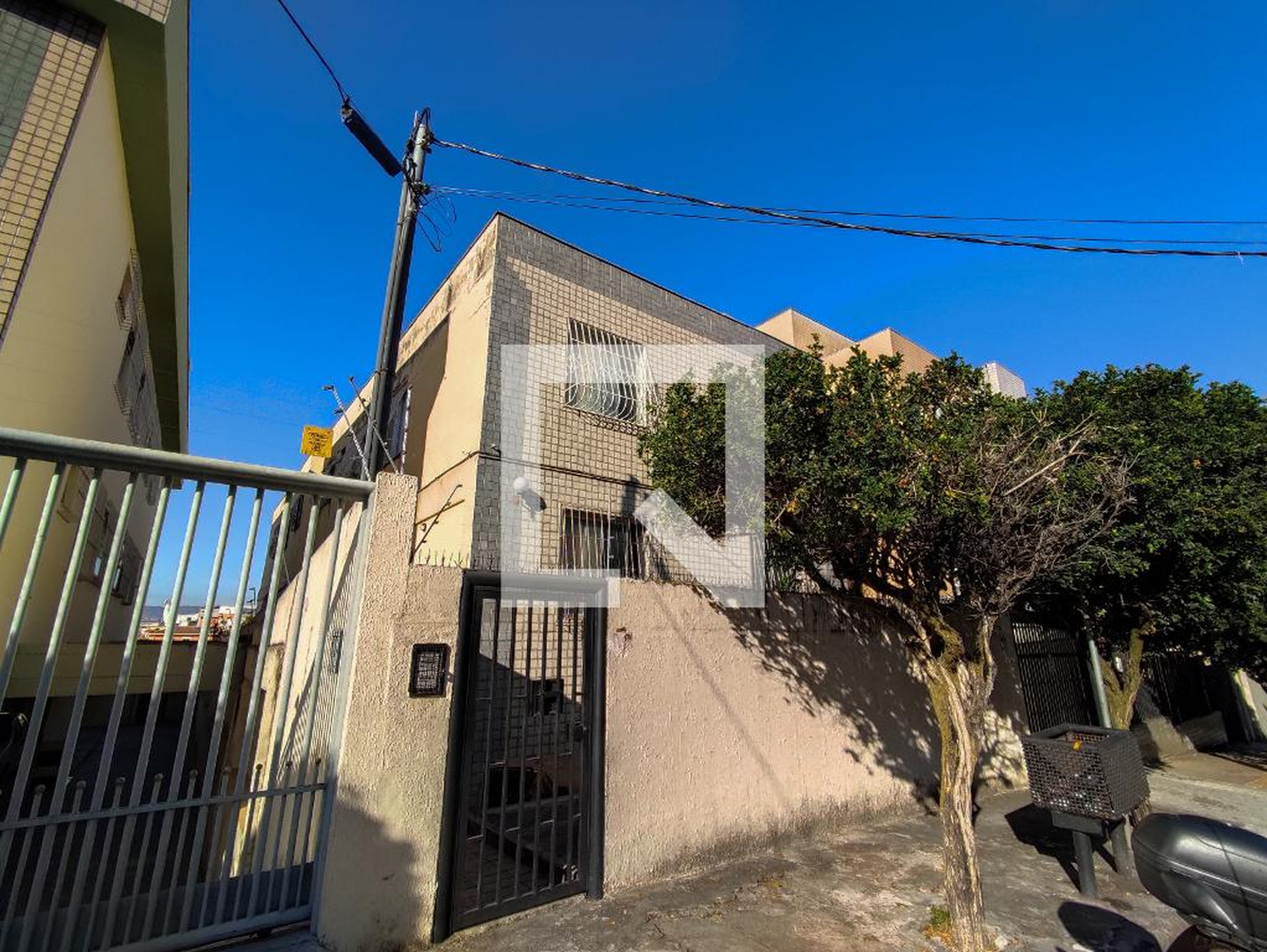 Fachada Condomínio em Rua Luiz Peçanha, 320