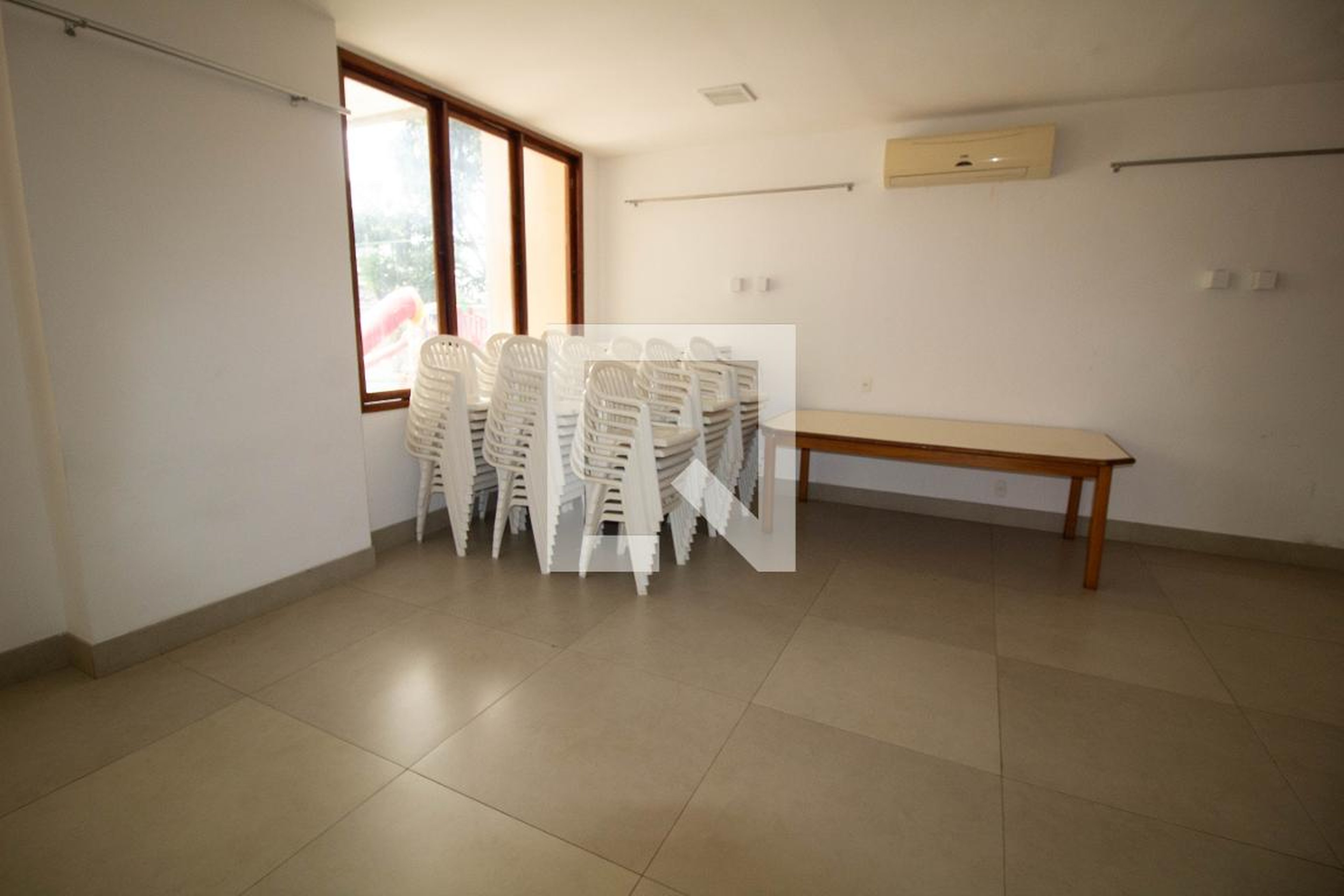 Salão de Festas - Pinheiro Guimarães