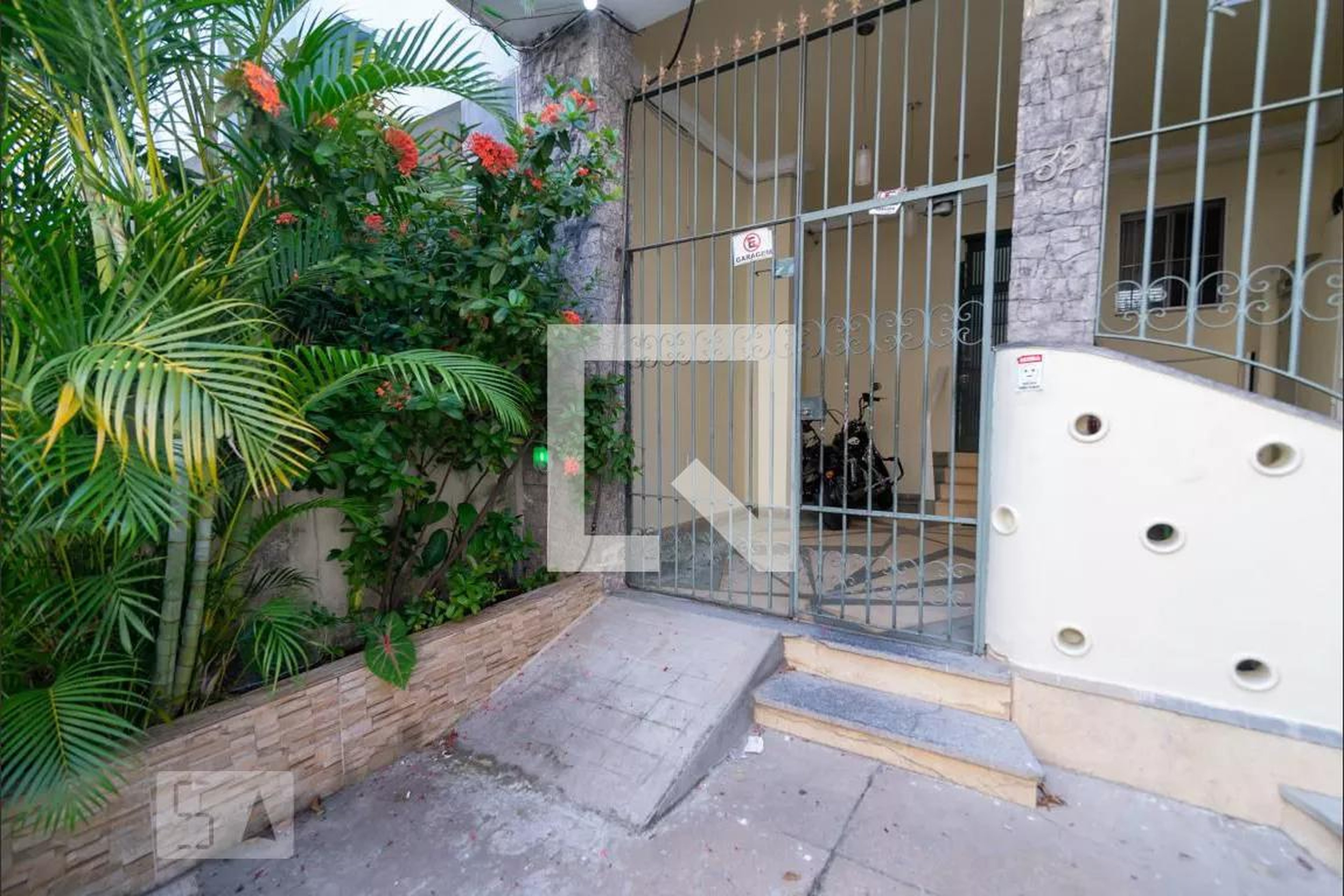 Fachada Edifício Danúbio Azul